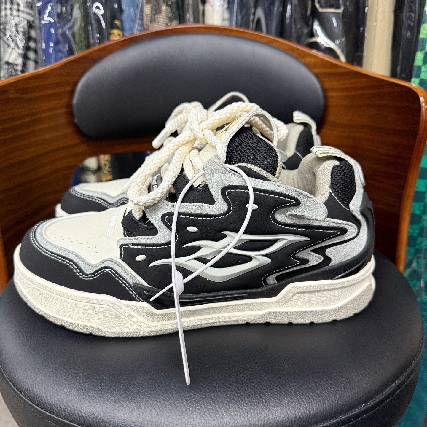 Other Black Lowtop Sneakers 43 Men Size US 10 / EU 43 - 6 Thumbnail