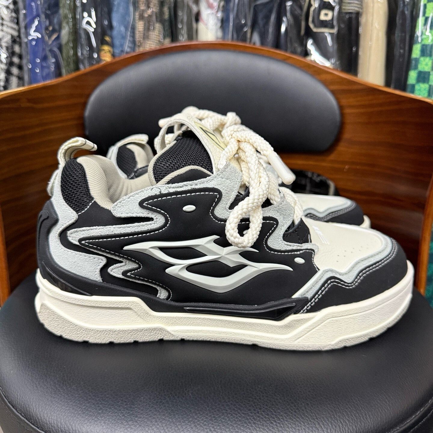Other Black Lowtop Sneakers 43 Men Size US 10 / EU 43 - 4 Thumbnail