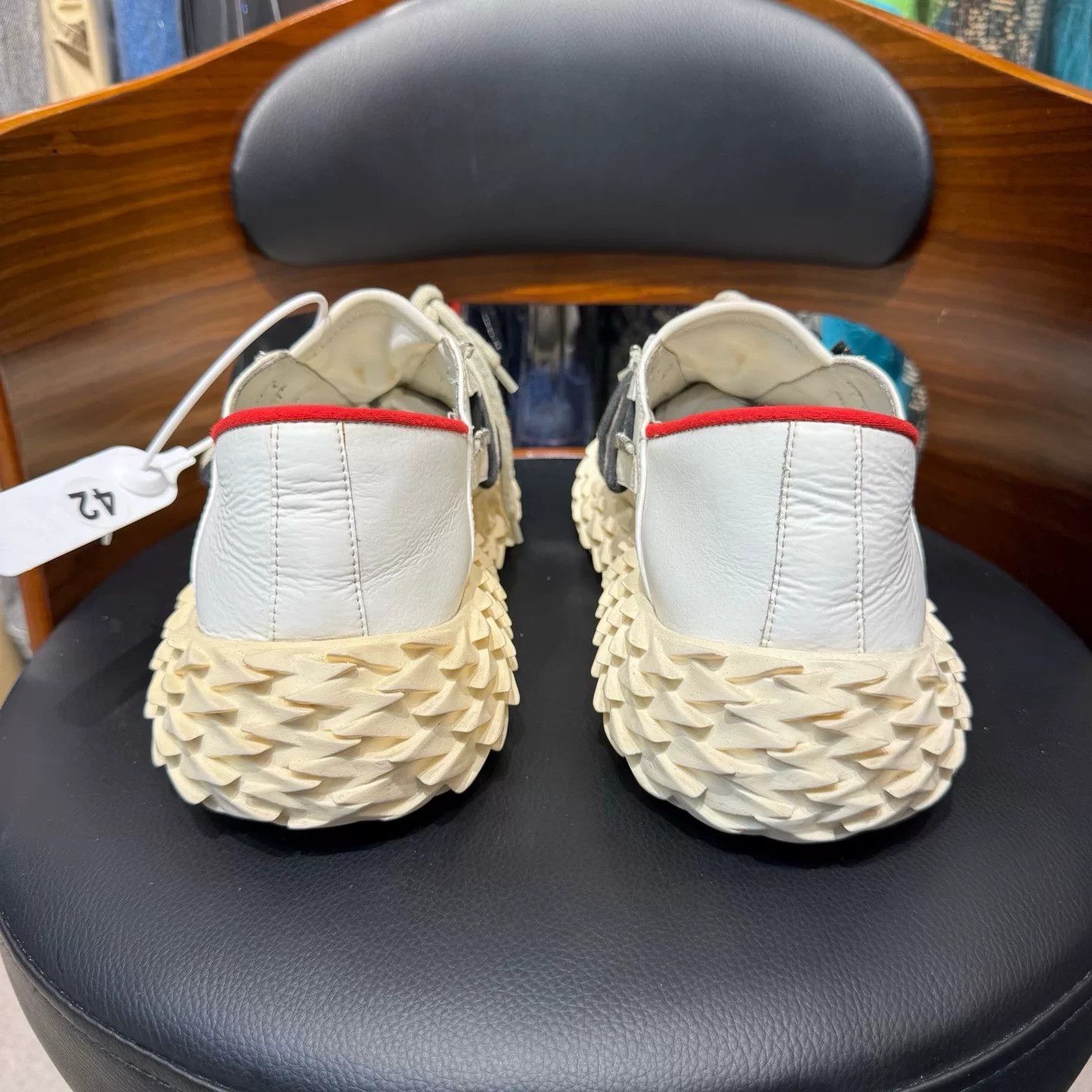 Giuseppe Zanotti Giuseppe Zanotti White Lowtop Sneakers 42 Men Size US 9 / EU 42 - 3 Thumbnail