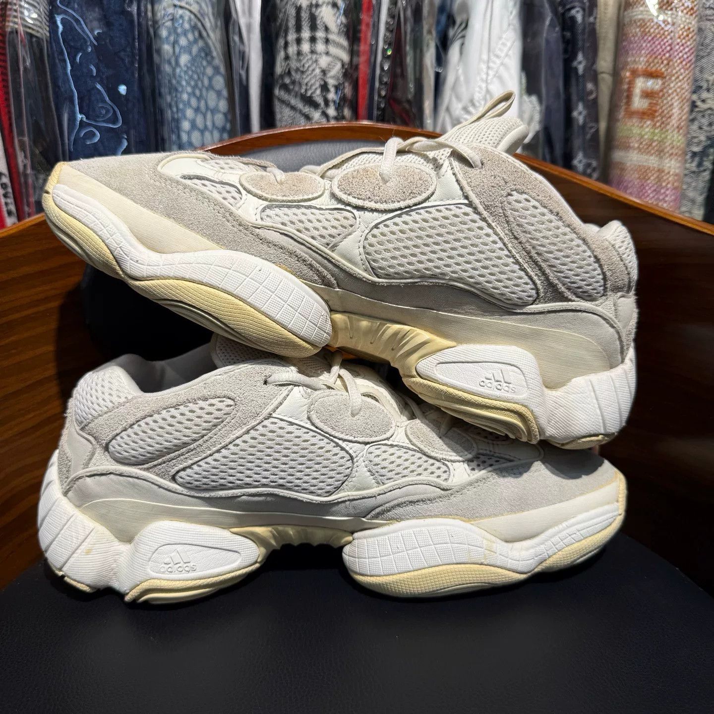 Adidas Adidas YEEZY500 White Lowtop Sneakers 46.5 Men Size US 12.5 / EU 45-46 - 7 Thumbnail