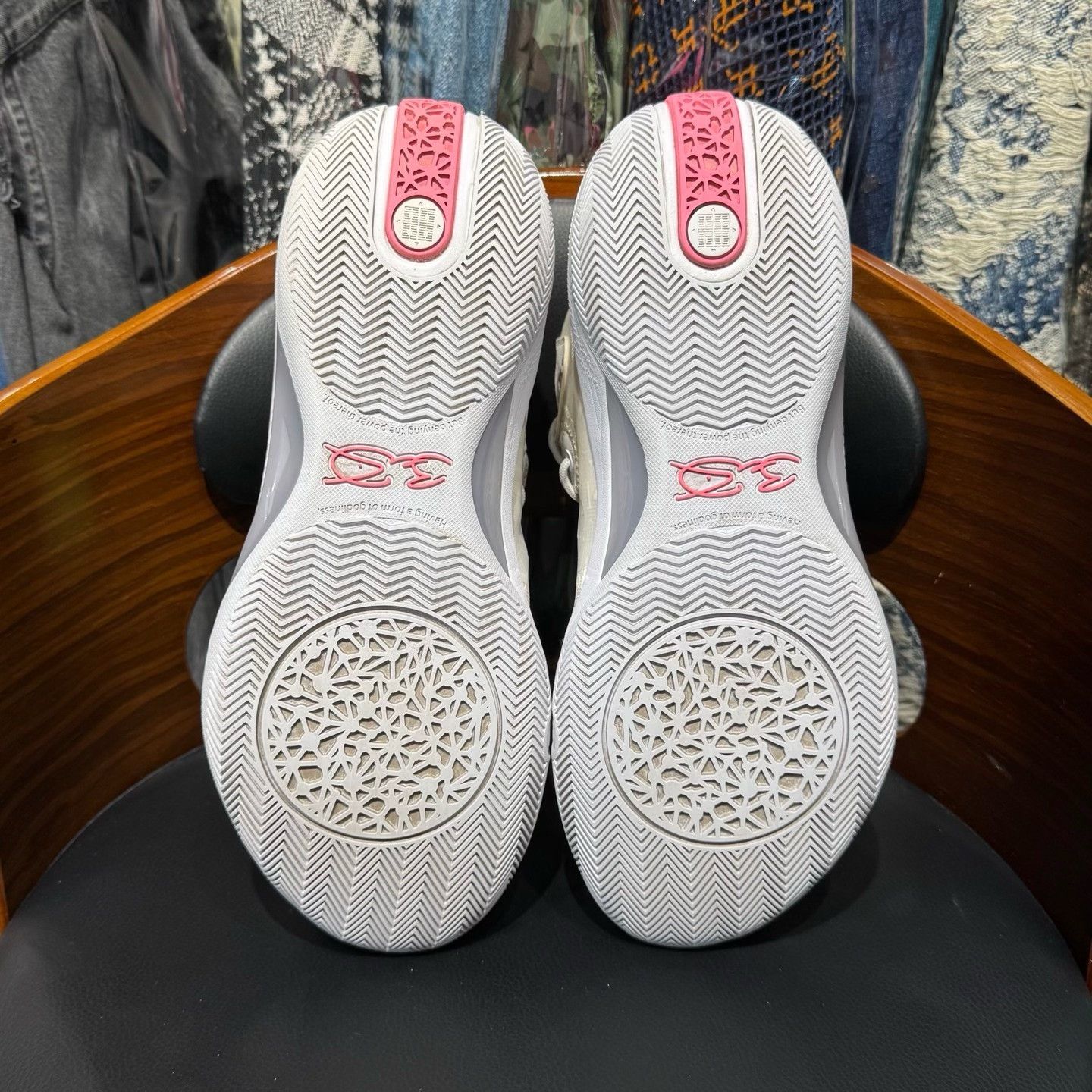 Li-Ning Li-Ning White Lowtop Sneakers 44 Men Size US 10.5 / EU 43-44 - 9 Thumbnail