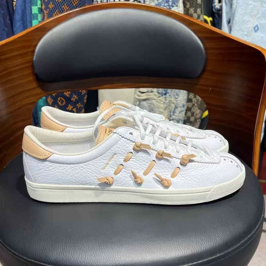 Adidas Adidas White Lowtop Sneakers 44 Men Size US 10.5 / EU 43-44 - 6 Thumbnail
