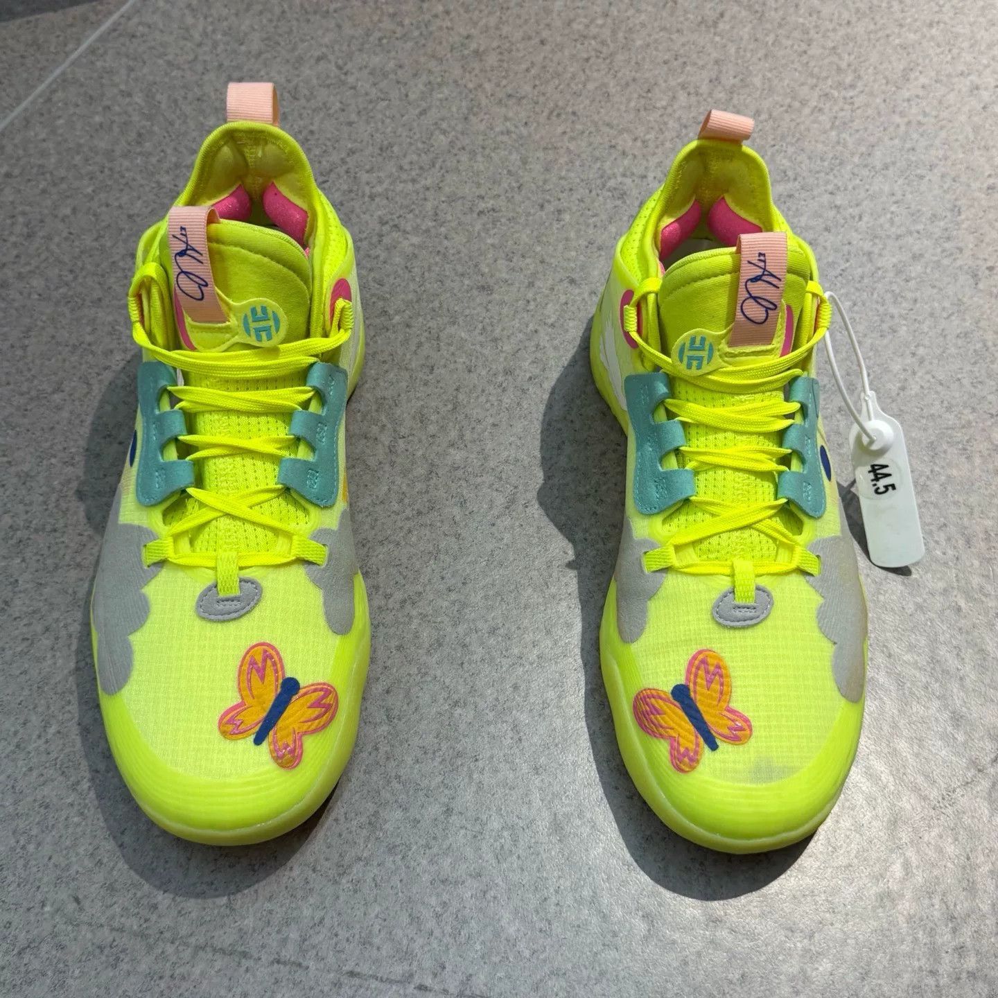 Adidas Adidas Glow Yellow Lowtop Sneakers 44.5 Men Size US 11 / EU 44 - 5 Thumbnail