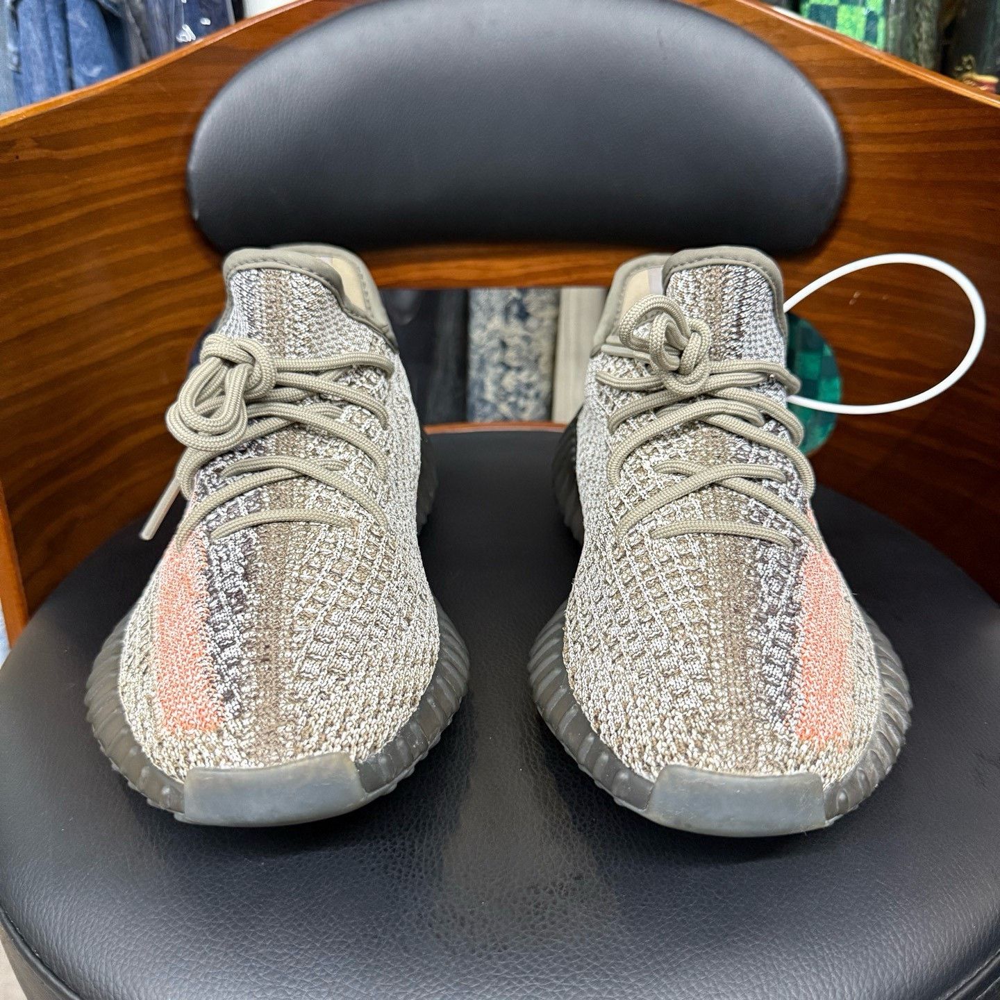 Adidas Adidas YEEZY350 Gray Lowtop Sneakers 40 Men Size US 7.5 / EU 40-41 - 2 Thumbnail