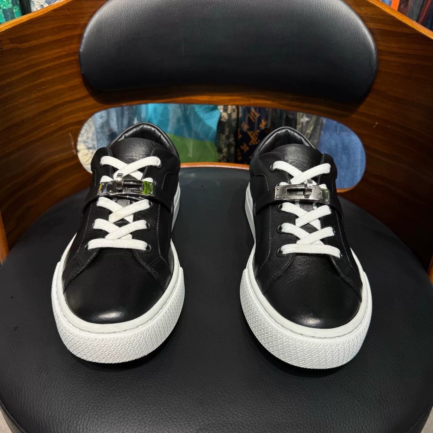 Hermes Hermes Leather Silver Lowtop Sneakers 37 Women Size US 6.5 / IT 36.5 - 2 Thumbnail