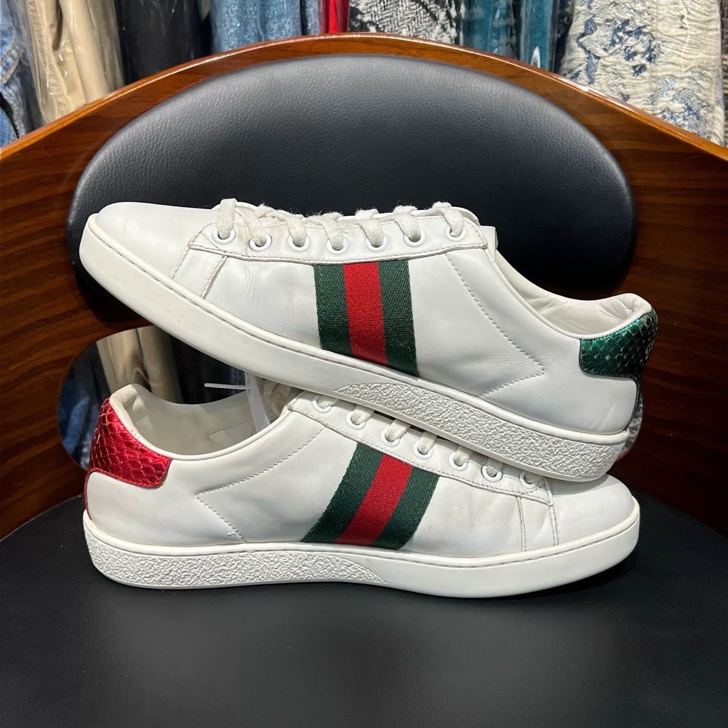 Gucci Gucci White Lowtop Sneakers 37 Women Size US 6.5 / IT 36.5 - 7 Thumbnail