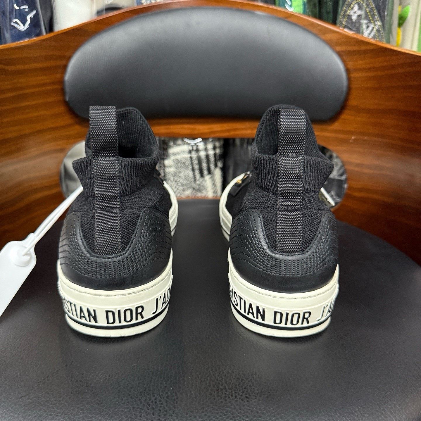 Dior Dior Black Lowtop Sneakers 38 Women Size US 7.5 / IT 37.5 - 3 Thumbnail
