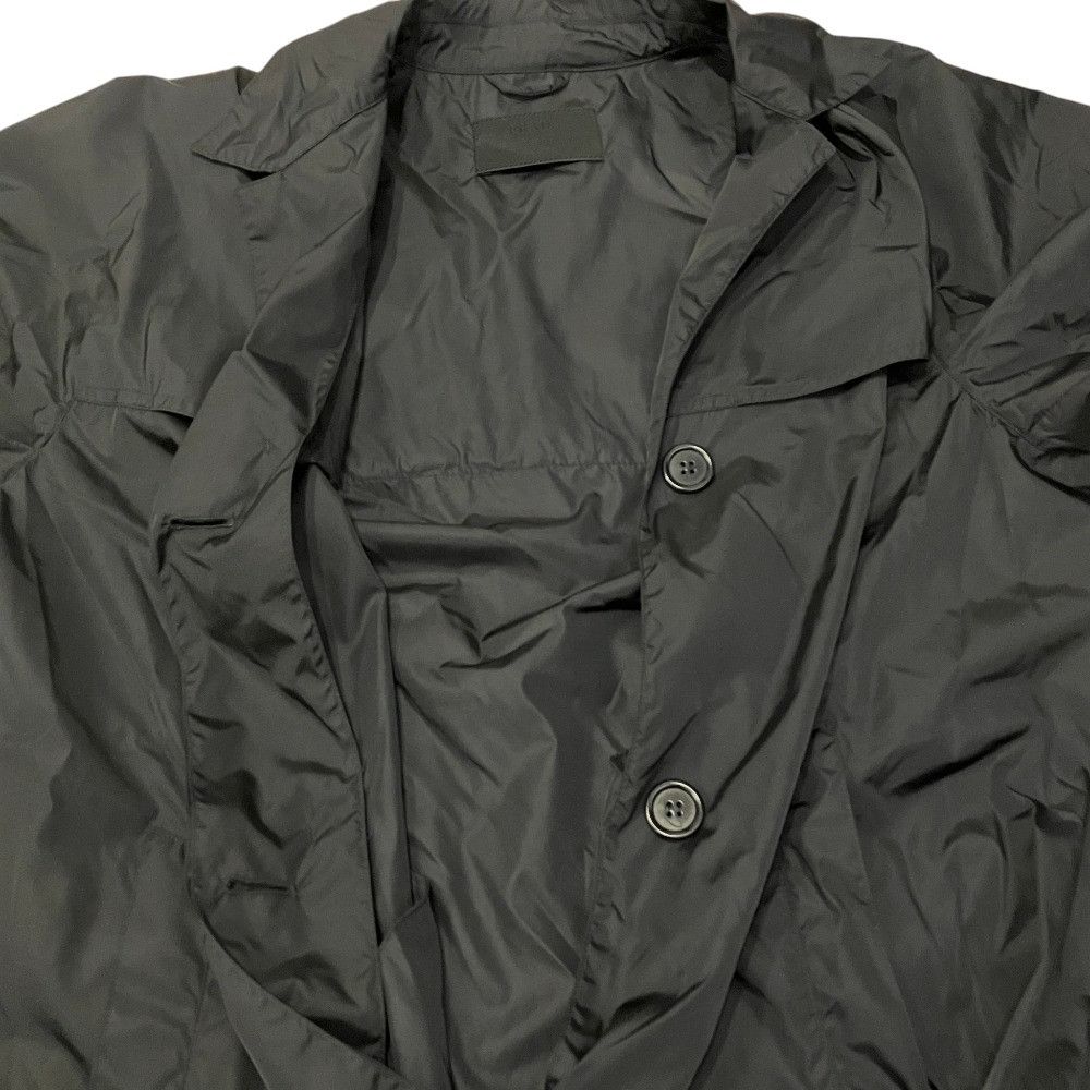 Prada Prada Prada Packable Hooded Raincoat Textile Outerwear DUTY FREE for USA Size ONE SIZE - 4 Thumbnail