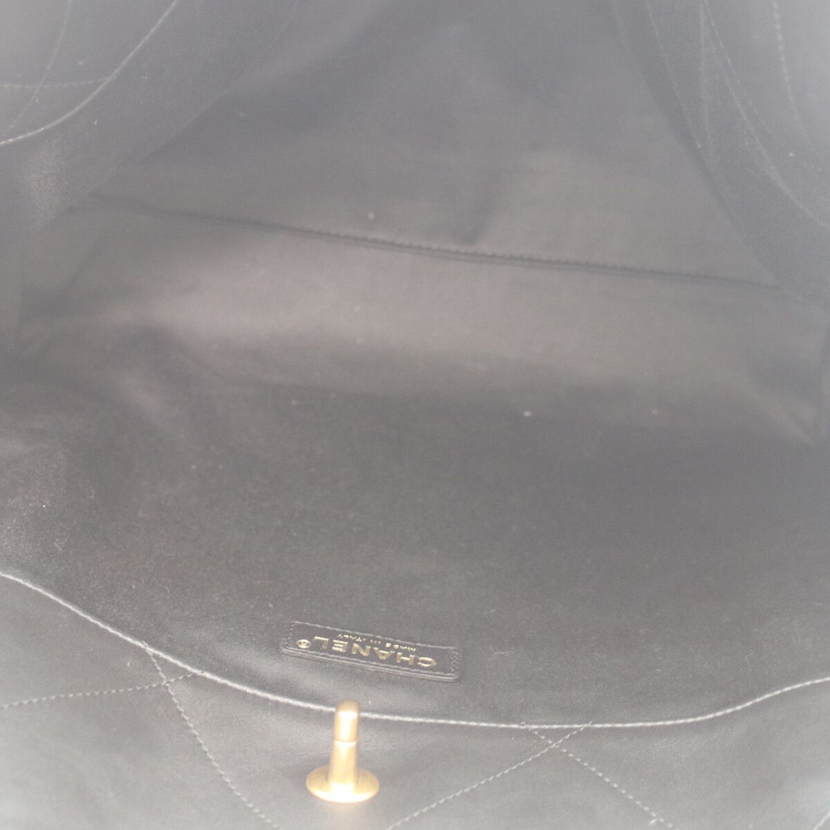 Chanel Chanel Chanel Calfskin Tote Bag Leather Tote Bag AS5466 DUTY FREE for USA Size ONE SIZE - 7 Thumbnail