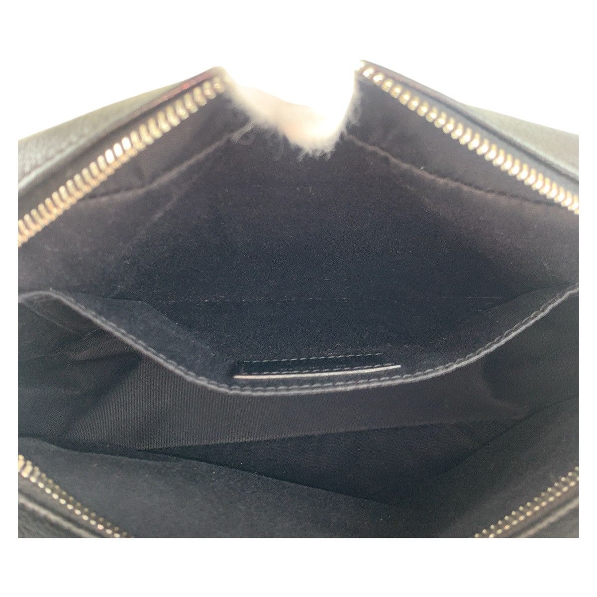 Yves Saint Laurent Yves Saint Laurent Saint Laurent Paris Leather Shoulder Bag Leather Crossbody Bag DUTY FREE for USA Size ONE SIZE - 9 Thumbnail
