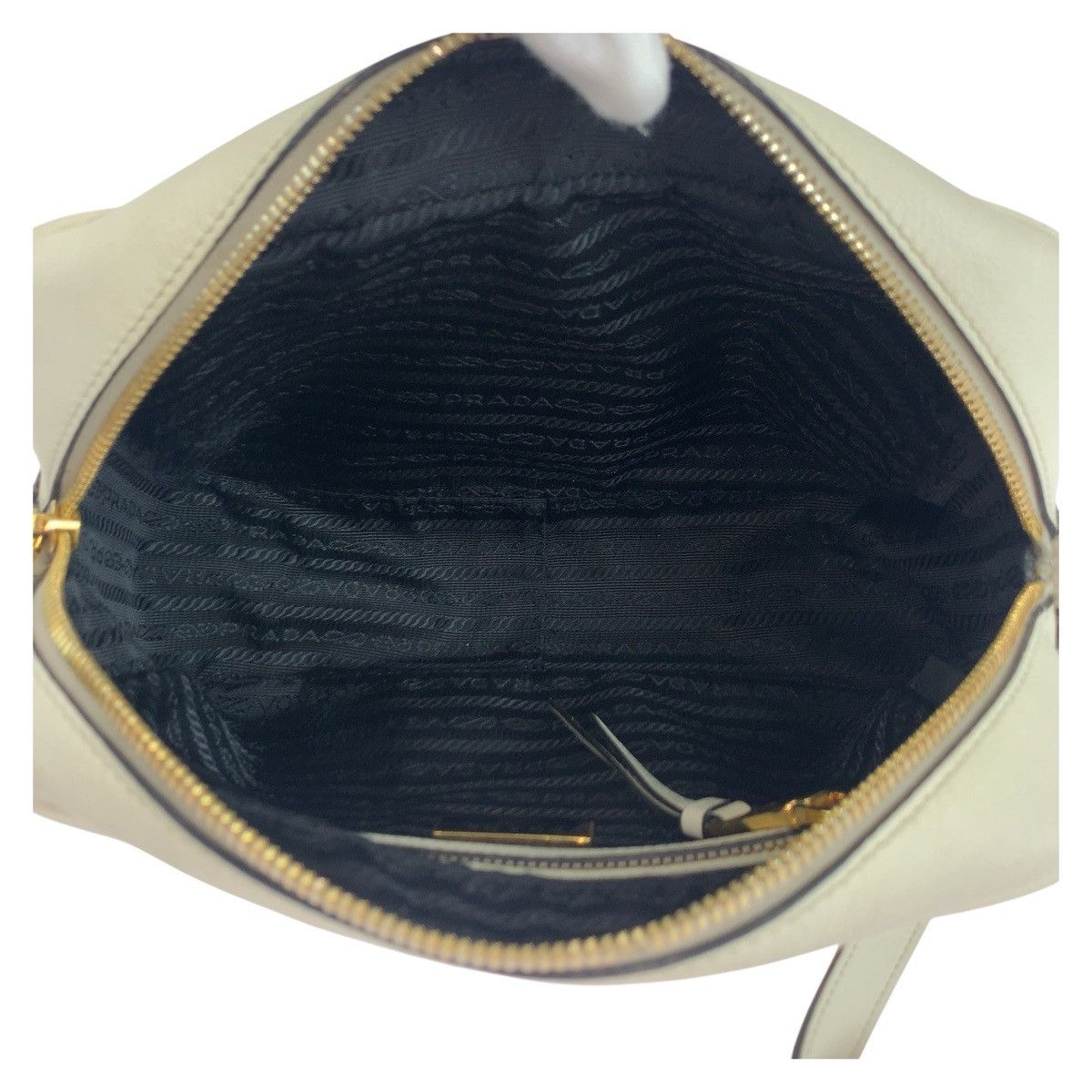 Prada Prada Prada Leather Shoulder Bag Leather Shoulder Bag DUTY FREE for USA Size ONE SIZE - 9 Thumbnail
