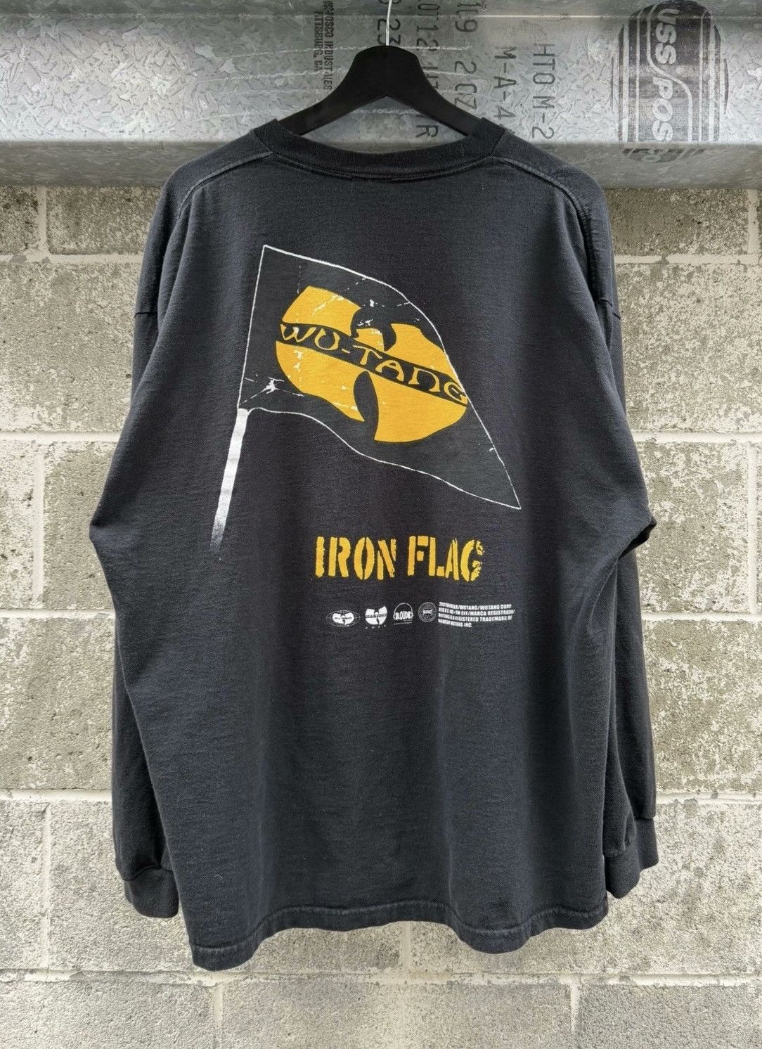 Wu-Tang Clan Wu Tang Clan Vintage Long Sleeve T Size US M / EU 48-50 / 2 - 2 Thumbnail
