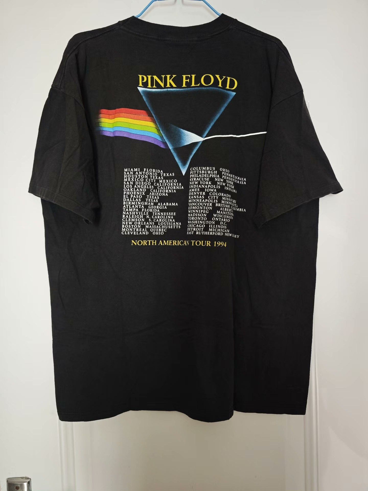 Travis Scott Travis Scott Pink Floyd Dark Side Vintage T Size US M / EU 48-50 / 2 - 2 Thumbnail