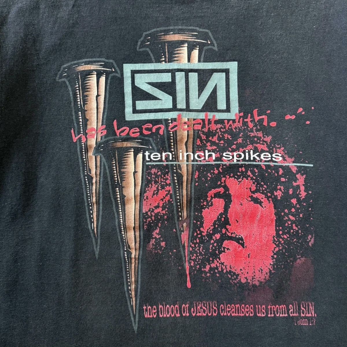 Vintage Nine Inch Nails 1994 Vintage Tour T-Shirt Size US M / EU 48-50 / 2 - 4 Thumbnail