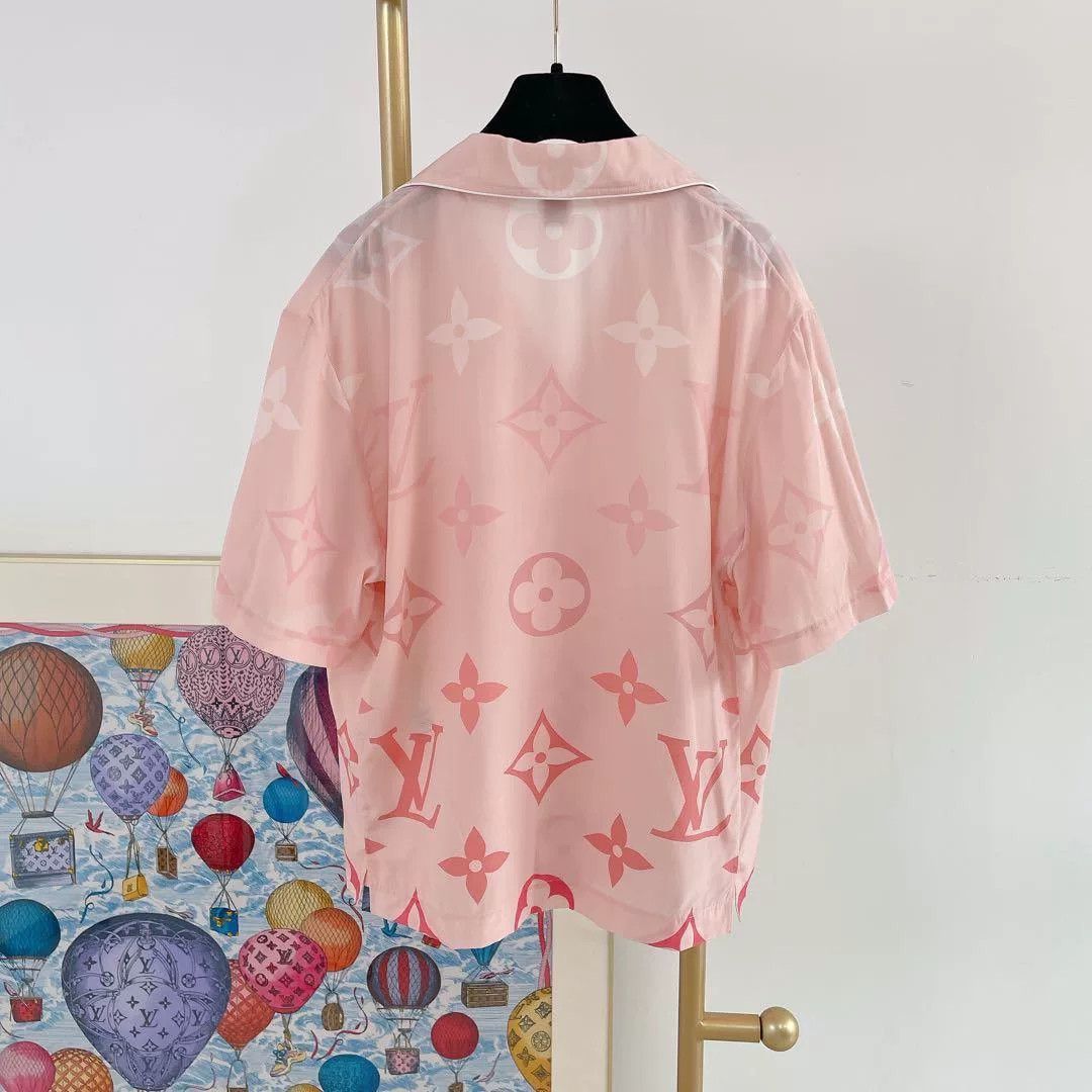 Louis Vuitton Louis Vuitton Monogram Silk Blouse 36 Size XS / US 0-2 / IT 36-38 - 2 Thumbnail
