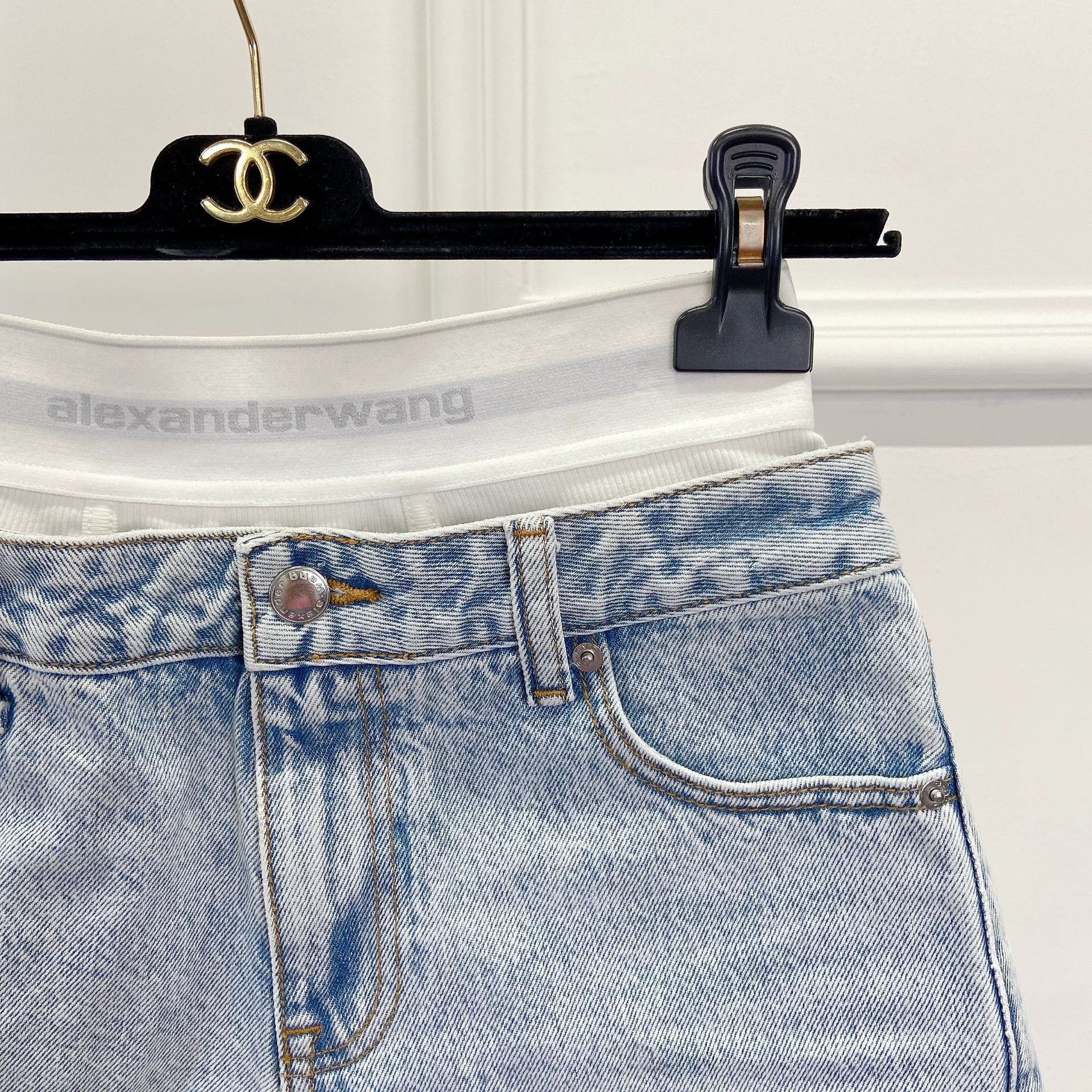 Alexander Wang Alexander Wang Fake Two-Piece Denim Shorts Size 24" / US 00 / IT 34 - 4 Thumbnail