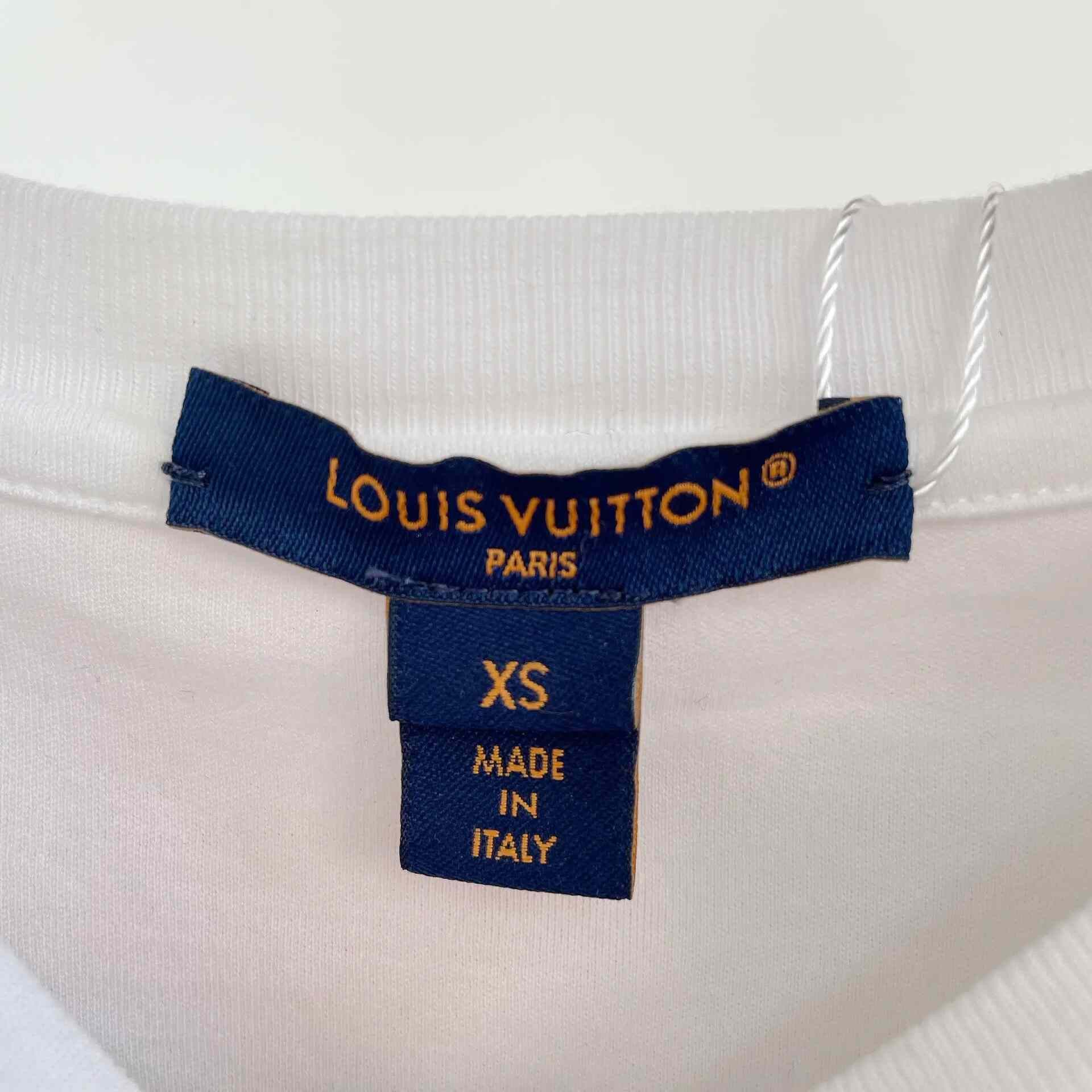 Louis Vuitton Louis Vuitton Scarf T-Shirt XS Size XS / US 0-2 / IT 36-38 - 6 Thumbnail