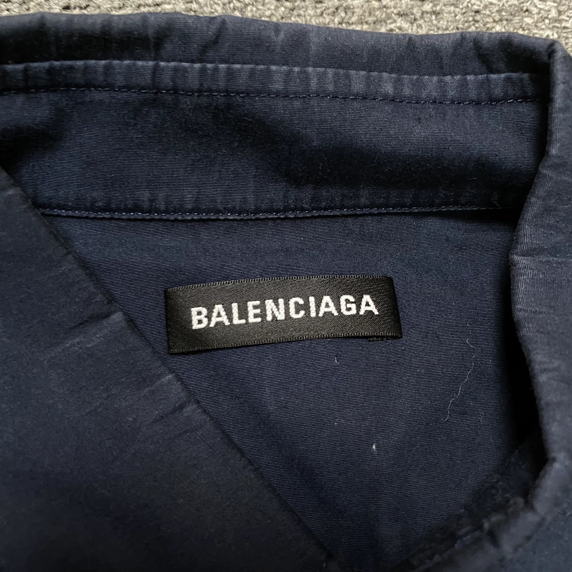 Balenciaga BALENCIAGA LOGO SHIRT Size US M / EU 48-50 / 2 - 4 Thumbnail