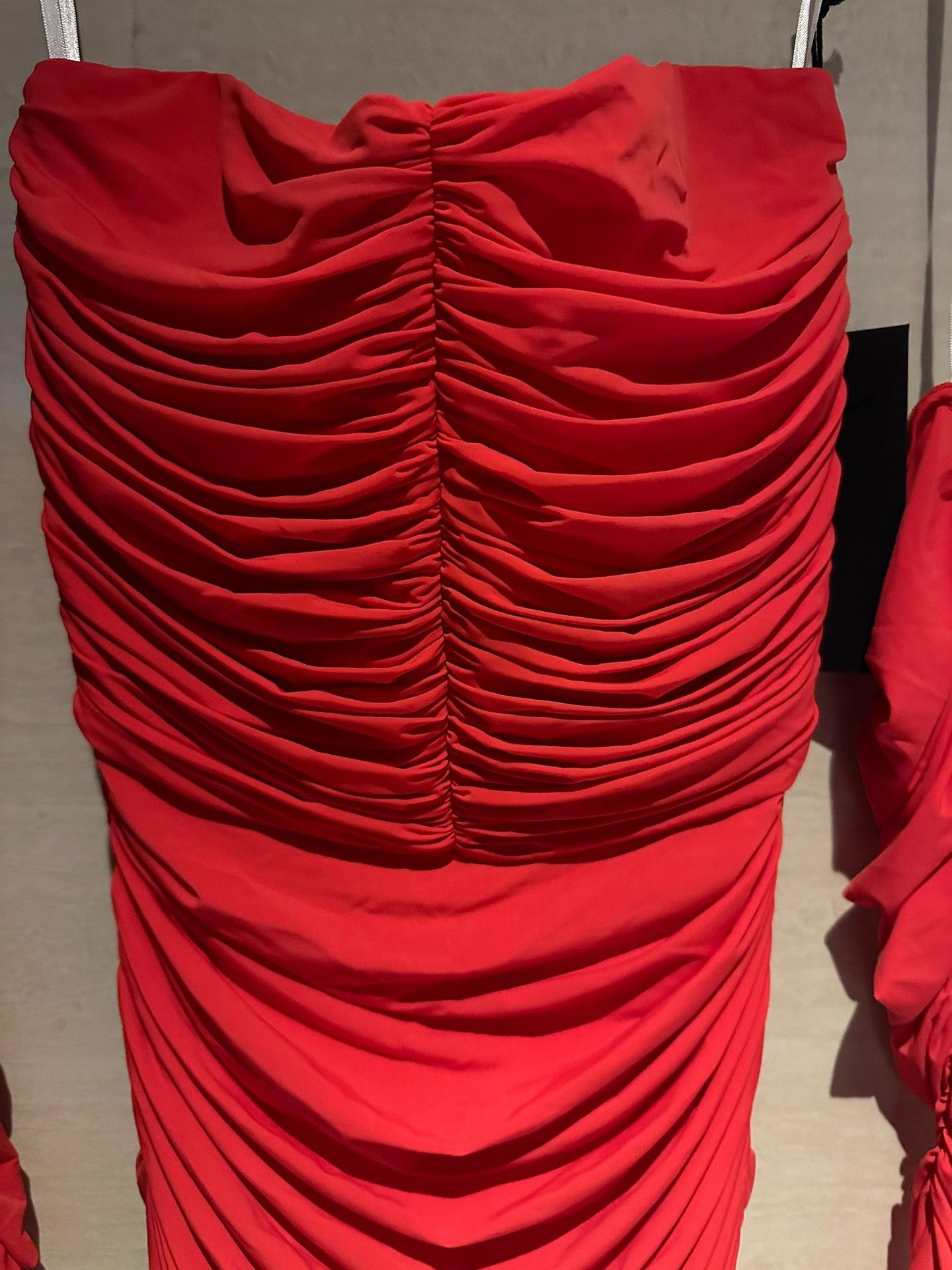 Alex Perry Alex Perry Strapless Ruched Maxi Dress Size S / US 4 / IT 40 - 2 Thumbnail