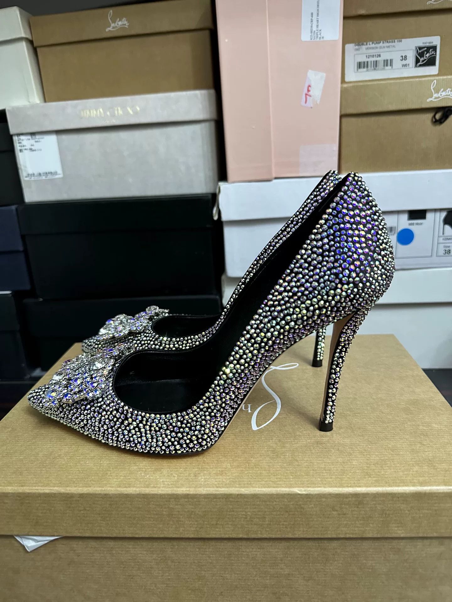 Roger Vivier Roger Vivier Crystal Embellished Heels Size US 7 / IT 37 - 2 Thumbnail