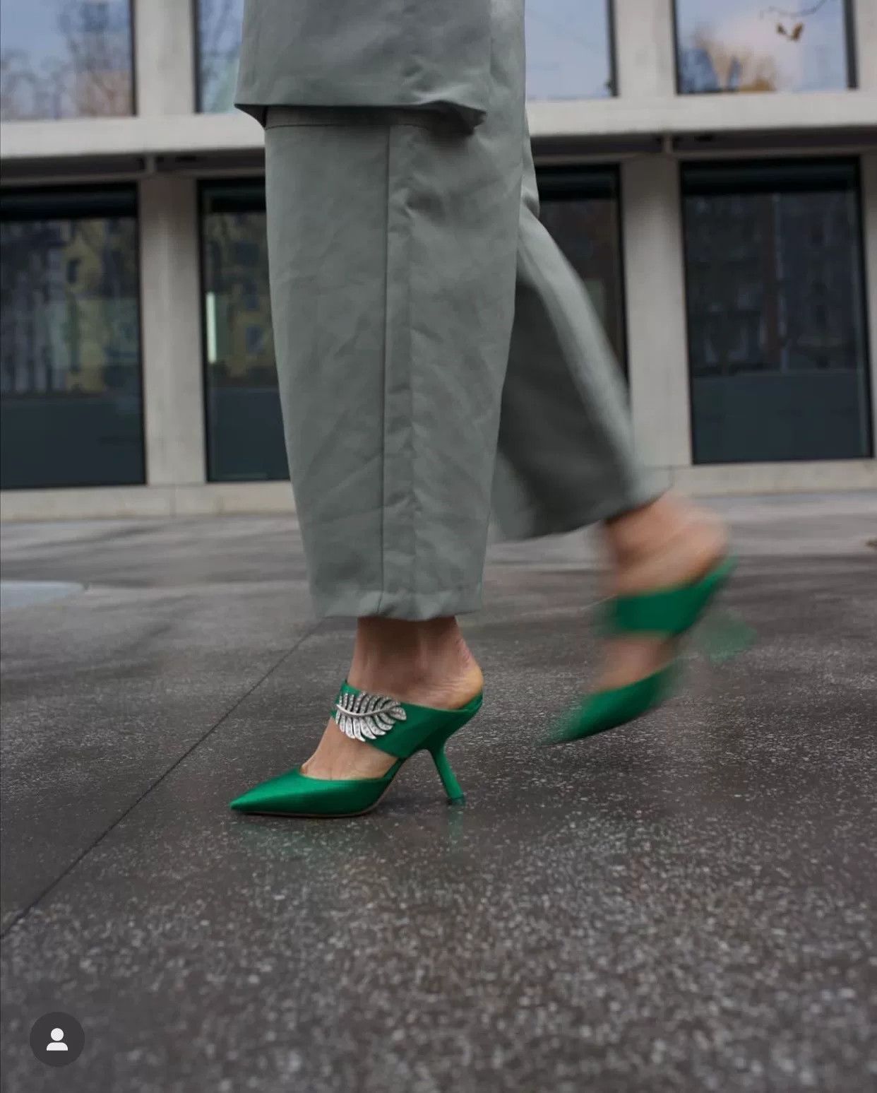 Nicholas Kirkwood Nicholas Kirkwood Green Crystal Leaf Heel Sandals Size US 7 / IT 37 - 9 Thumbnail