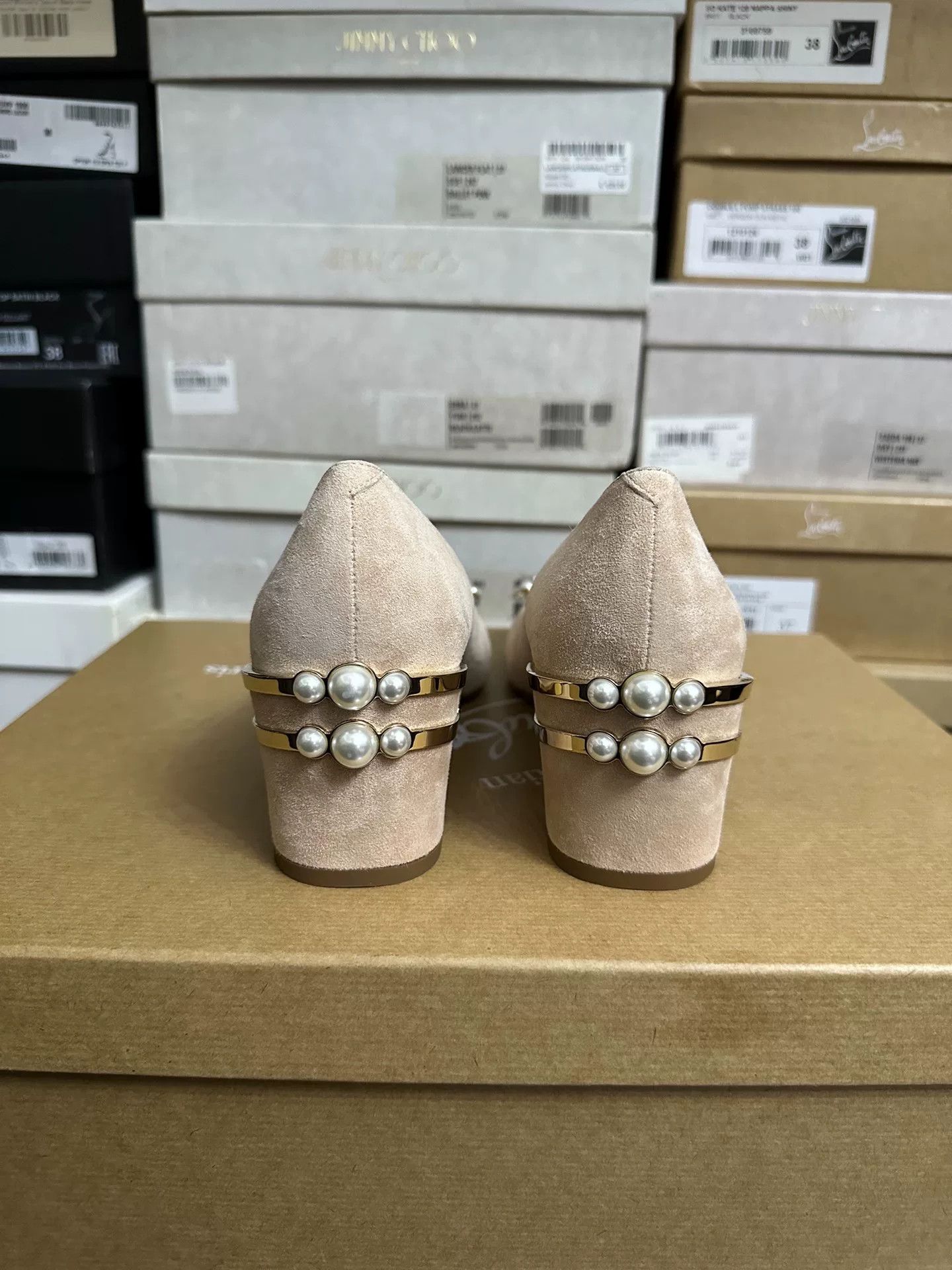 Roger Vivier Roger Vivier Pearl Buckle Block Heel Shoes Size US 7 / IT 37 - 3 Thumbnail