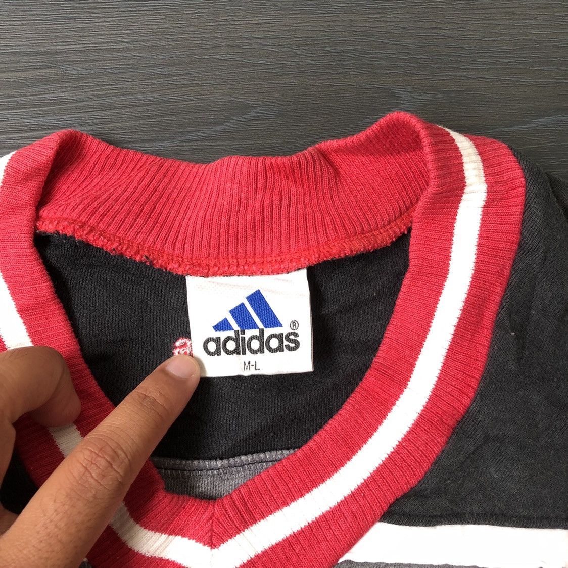 Adidas Vintage Adidas 3 Stripes Long Sleeve Tee Size US L / EU 52-54 / 3 - 6 Thumbnail