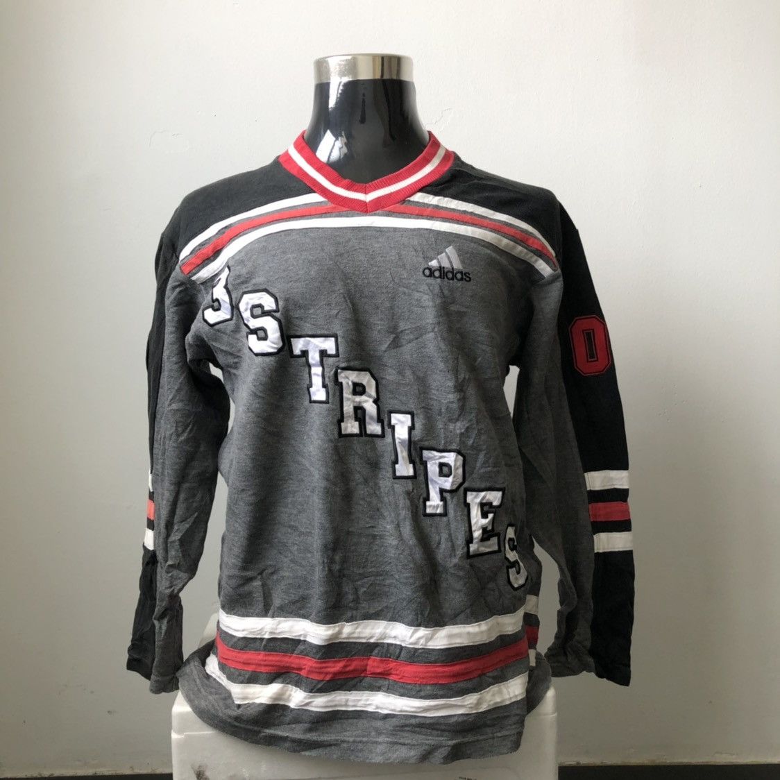 Adidas Vintage Adidas 3 Stripes Long Sleeve Tee Size US L / EU 52-54 / 3 - 1 Thumbnail