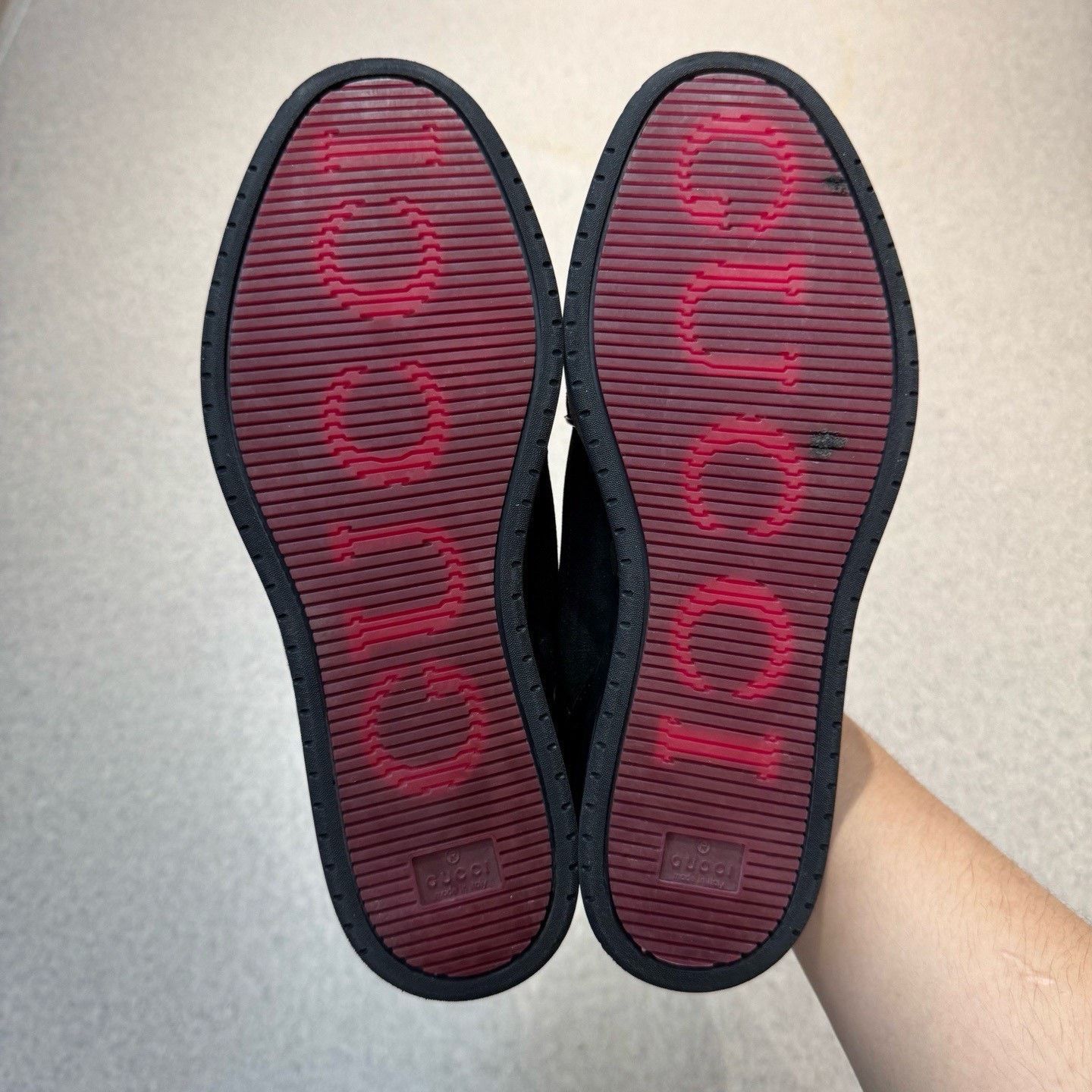 Gucci Gucci Lowtop Sneakers 42 Men Size US 9 / EU 42 - 9 Thumbnail