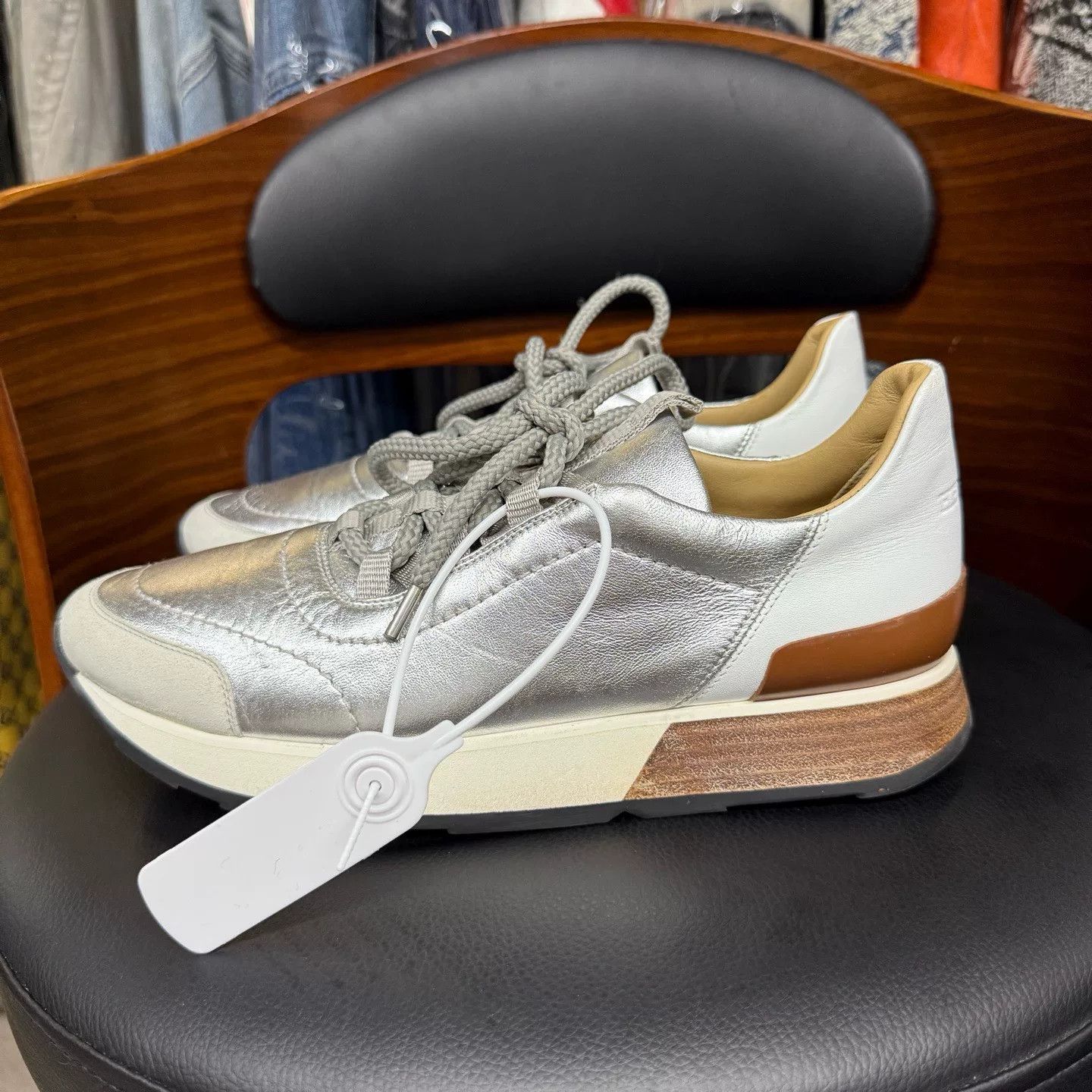 Hermes Hermes Multi Lowtop Sneakers 37 Women Size US 6.5 / IT 36.5 - 6 Thumbnail