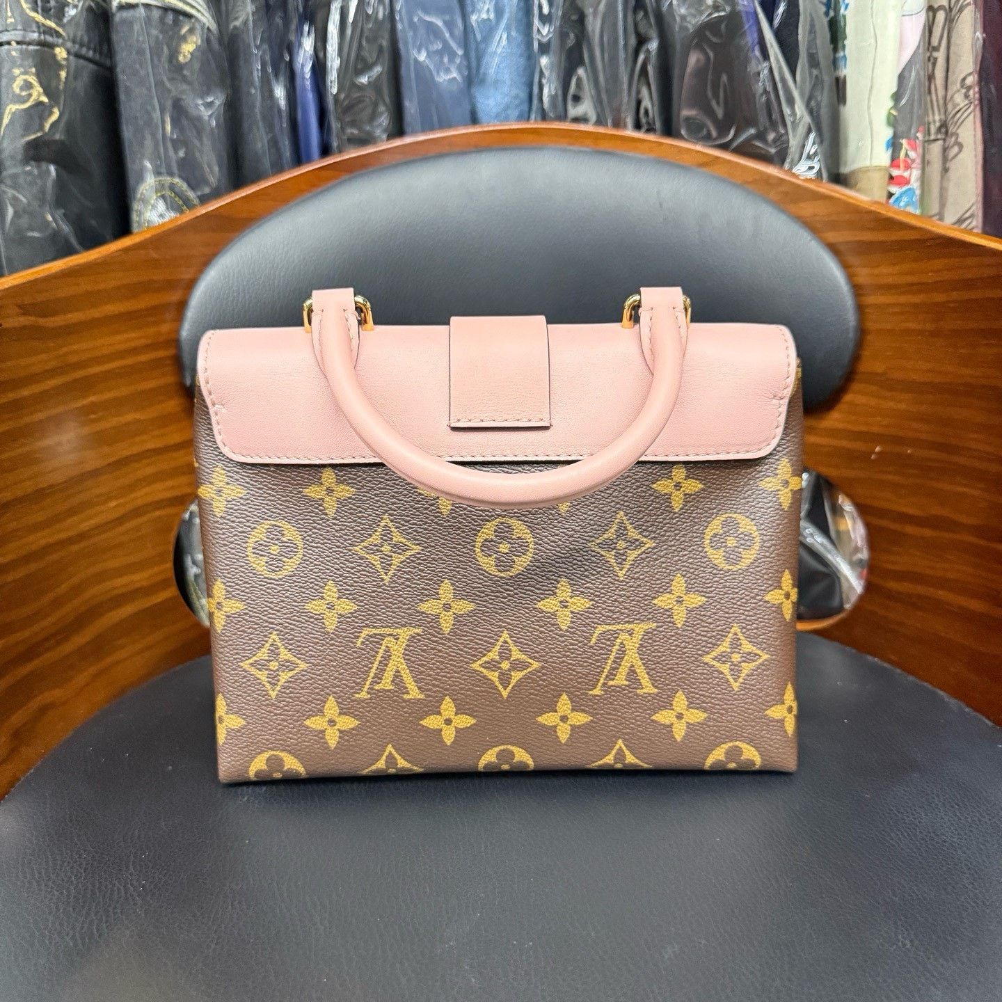 Louis Vuitton Louis Vuitton Pink Shoulder Bag 20 Women Size ONE SIZE - 3 Thumbnail