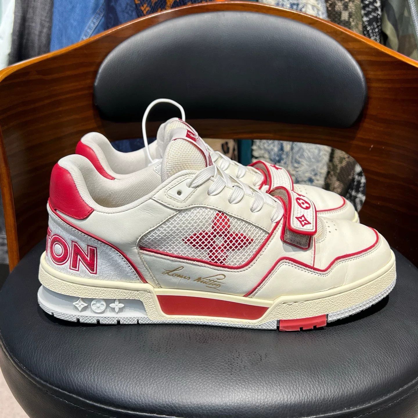 Louis Vuitton Louis Vuitton Training Red Lowtop Sneakers 41 Men Size US 8.5 / EU 41-42 - 6 Thumbnail