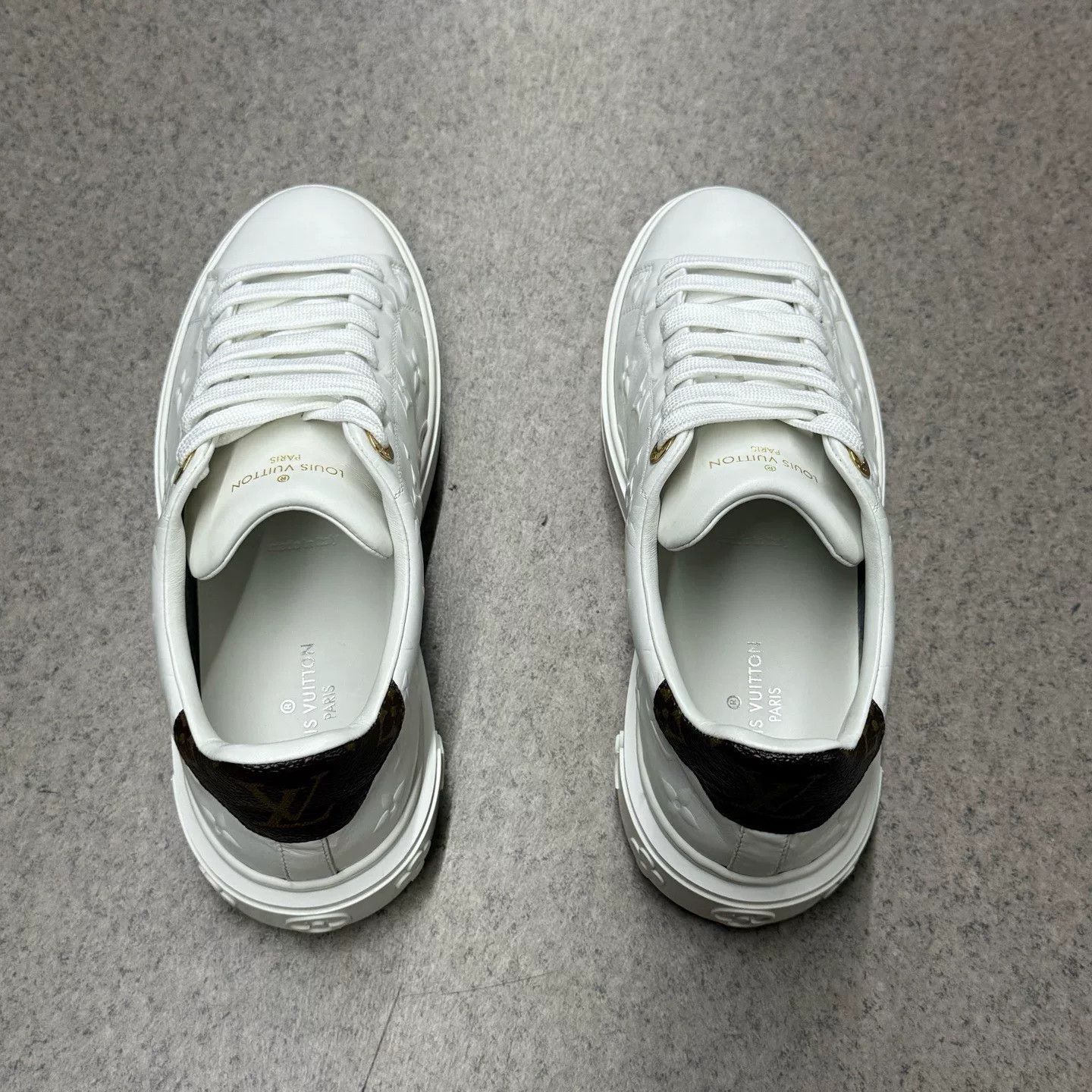Louis Vuitton Louis Vuitton Lowtop Sneakers 38 Women Size US 7.5 / IT 37.5 - 8 Thumbnail