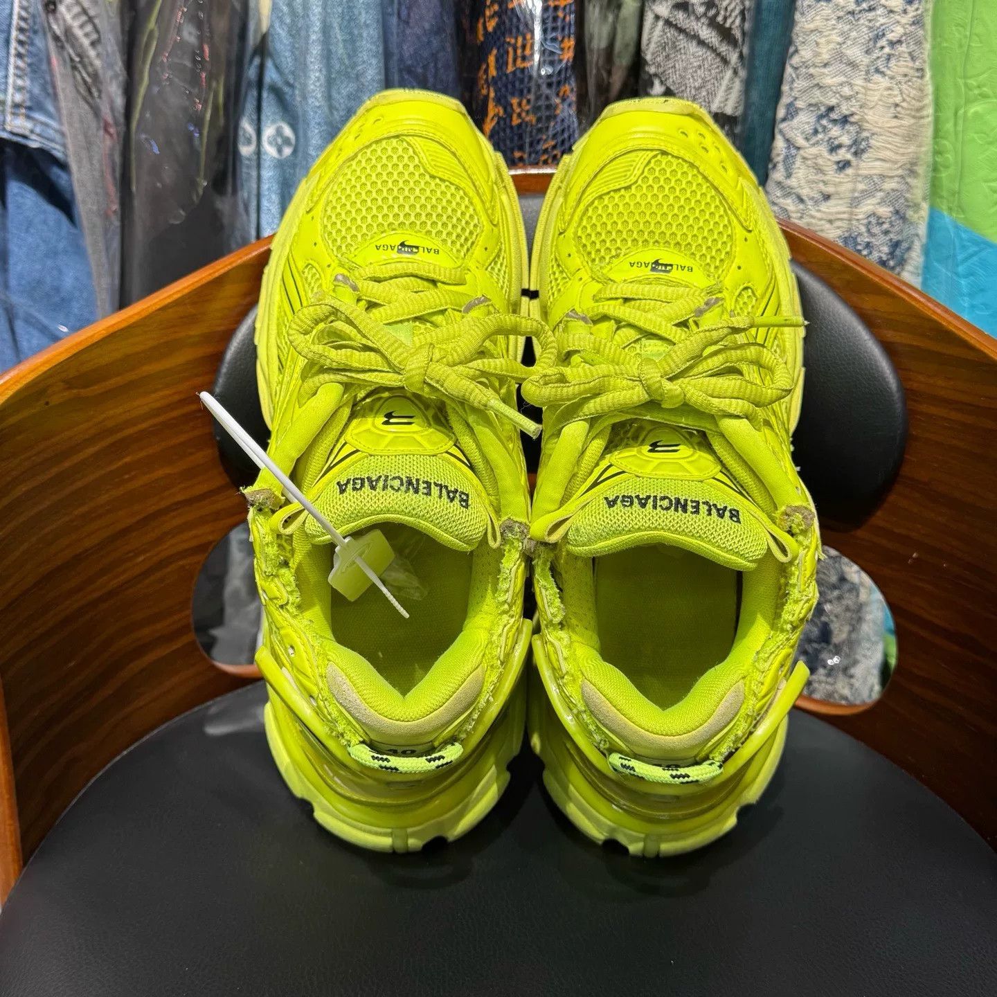Balenciaga Balenciaga Running Yellow Lowtop Sneakers 40 Men Size US 7.5 / EU 40-41 - 8 Thumbnail