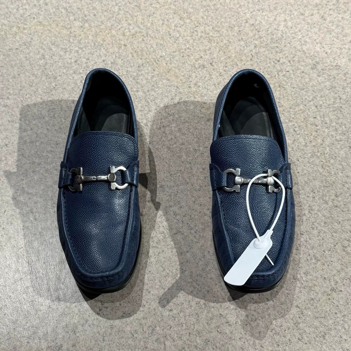 Salvatore Ferragamo Salvatore Ferragamo Lowtop Sneakers 43.5 Men Size US 10.5 / EU 43-44 - 5 Thumbnail