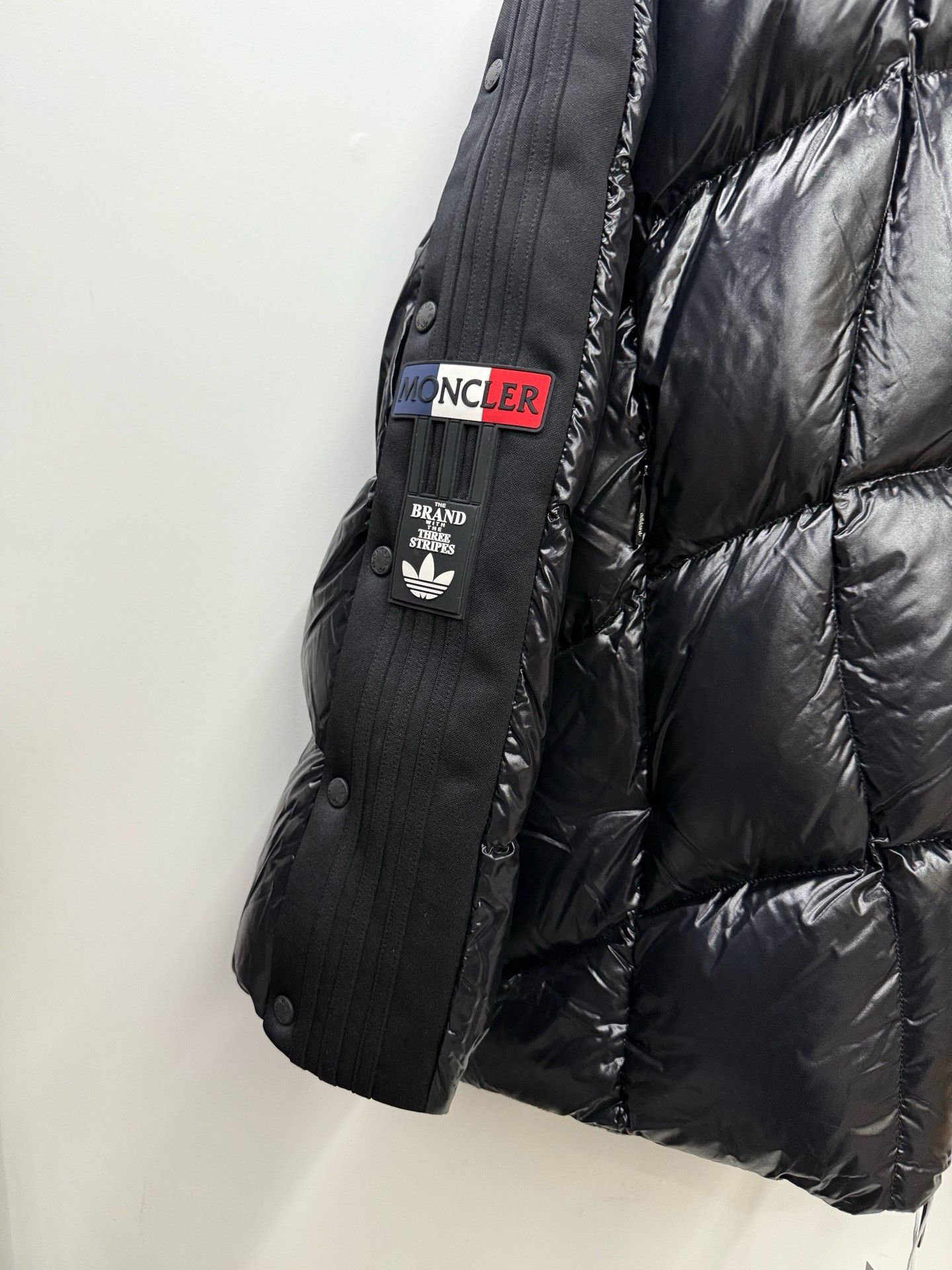 Moncler Moncler Collab Down White Hoodie 3 Men Size US XS / EU 42 / 0 - 3 Thumbnail
