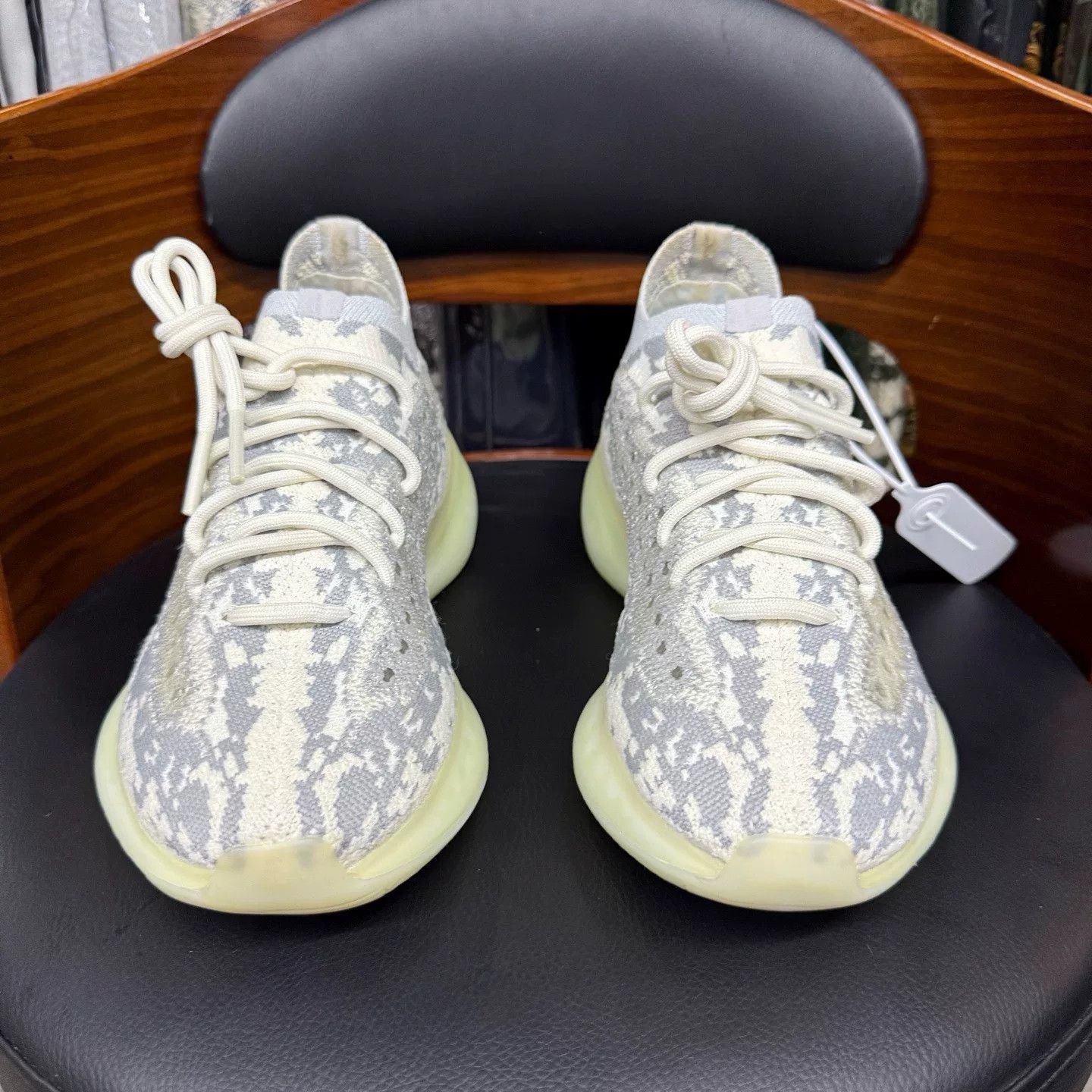 Adidas Adidas YEEZY380 Gray Lowtop Sneakers 39 Men Size US 6.5 / EU 39-40 - 2 Thumbnail
