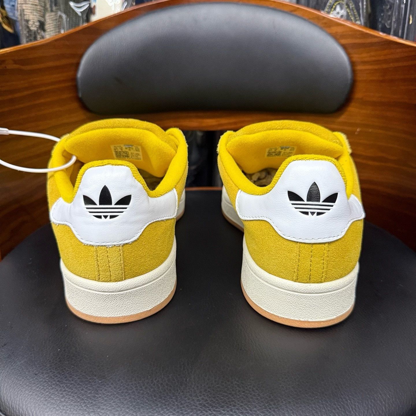 Adidas Adidas Yellow Lowtop Sneakers S Men Size US 10 / EU 43 - 3 Thumbnail