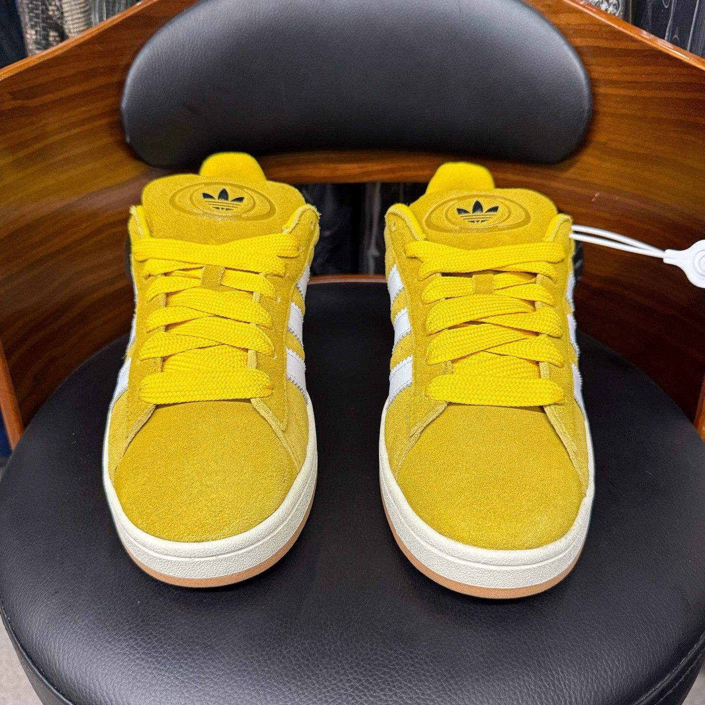 Adidas Adidas Yellow Lowtop Sneakers S Men Size US 10 / EU 43 - 2 Thumbnail