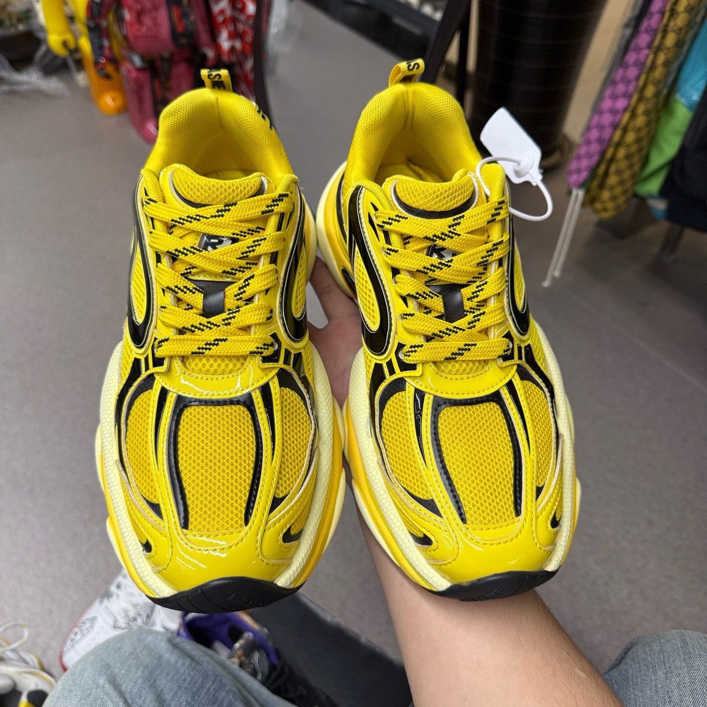 Other Running Yellow Lowtop Sneakers 43 Men Size US 10 / EU 43 - 5 Thumbnail