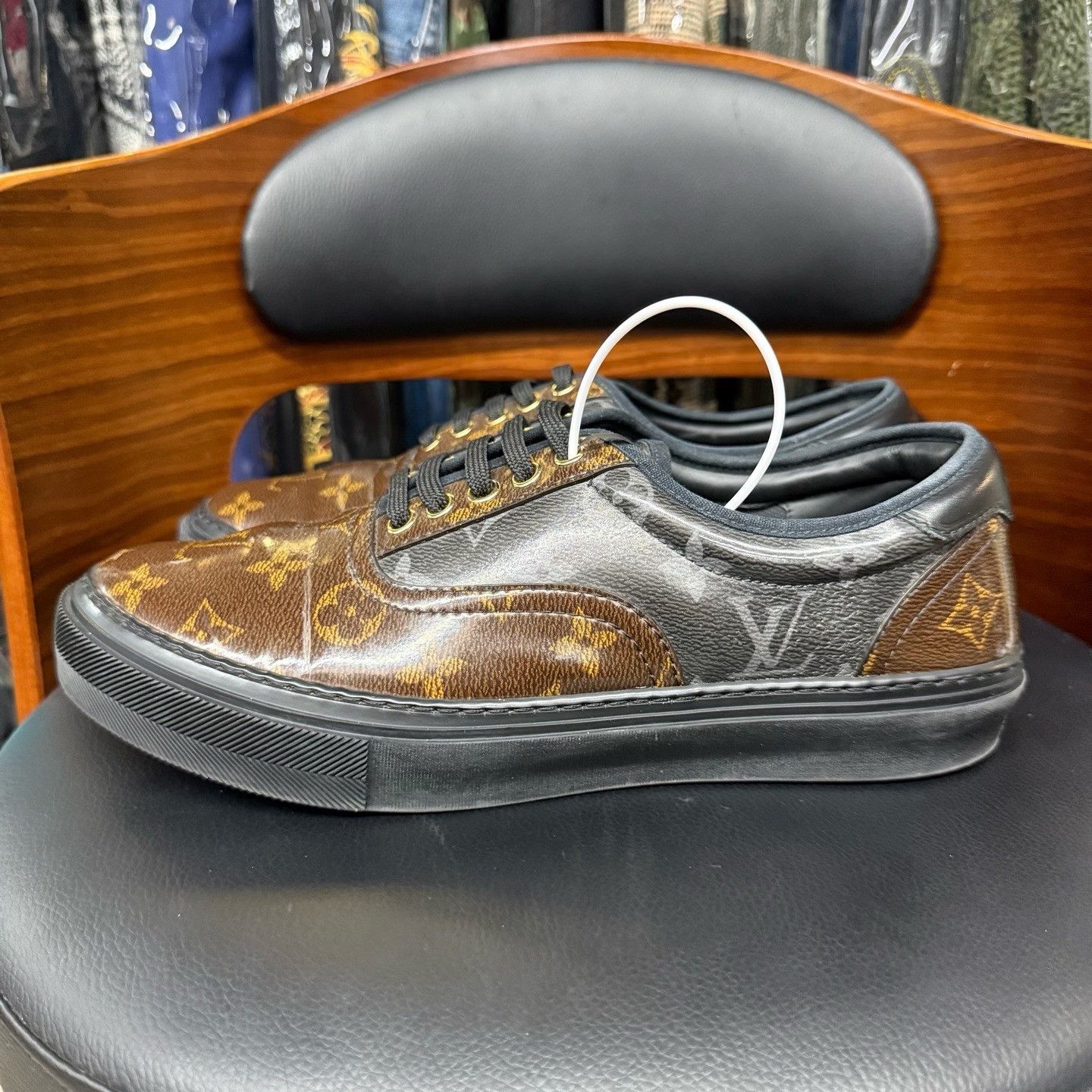 Louis Vuitton Louis Vuitton Casual Lowtop Sneakers 41 Men Size US 8.5 / EU 41-42 - 6 Thumbnail