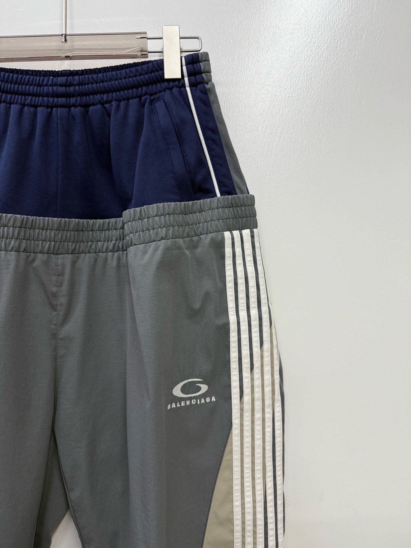 Balenciaga Balenciaga Patchwork Gray Sweatpants XS Men Size US 28 / EU 44 - 3 Thumbnail