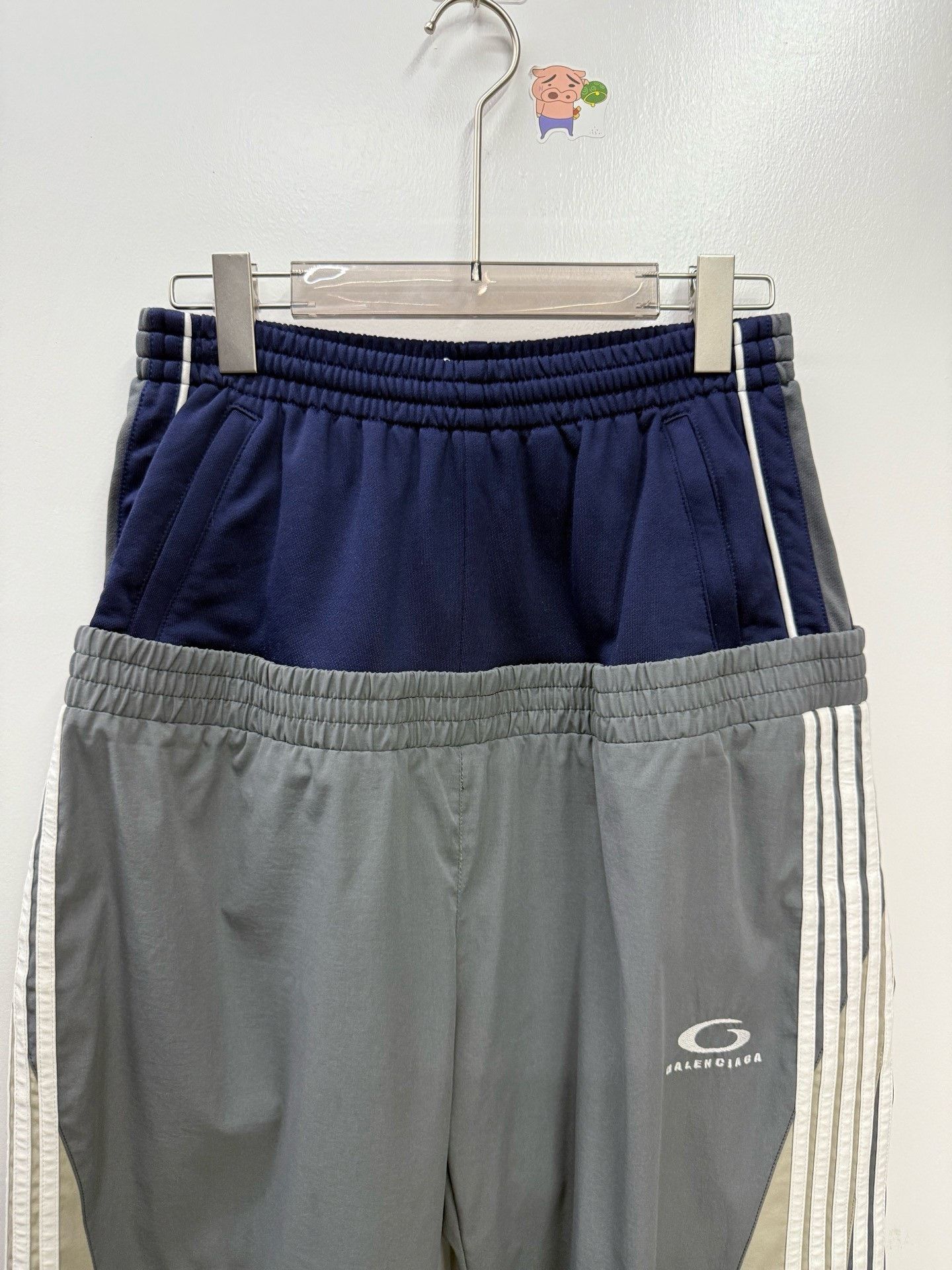 Balenciaga Balenciaga Patchwork Gray Sweatpants XS Men Size US 28 / EU 44 - 2 Thumbnail