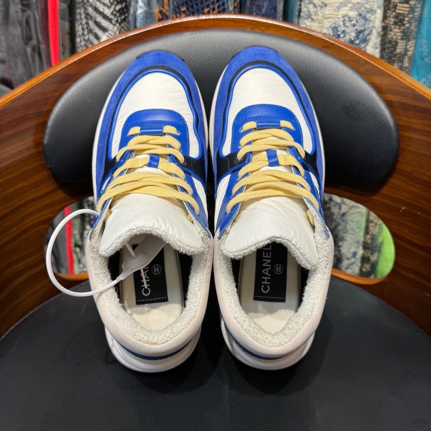 Chanel Chanel Blue Lowtop Sneakers 37 Women Size US 6.5 / IT 36.5 - 8 Thumbnail