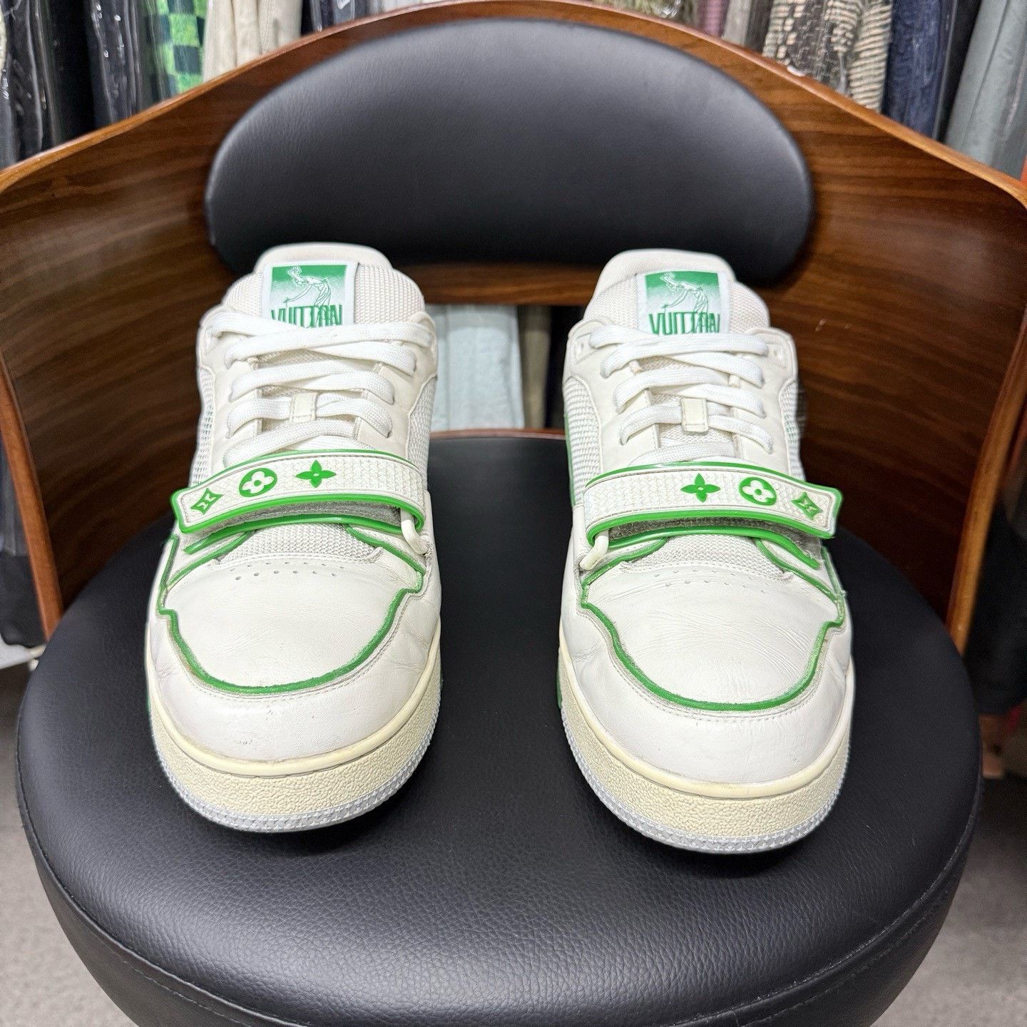 Louis Vuitton Louis Vuitton Training Green Lowtop Sneakers 43.5 Men Size US 10.5 / EU 43-44 - 2 Thumbnail