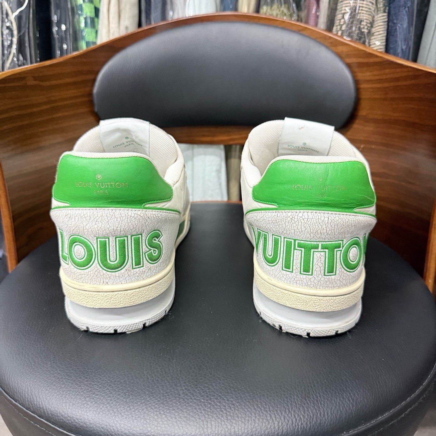 Louis Vuitton Louis Vuitton Training Green Lowtop Sneakers 43.5 Men Size US 10.5 / EU 43-44 - 3 Thumbnail