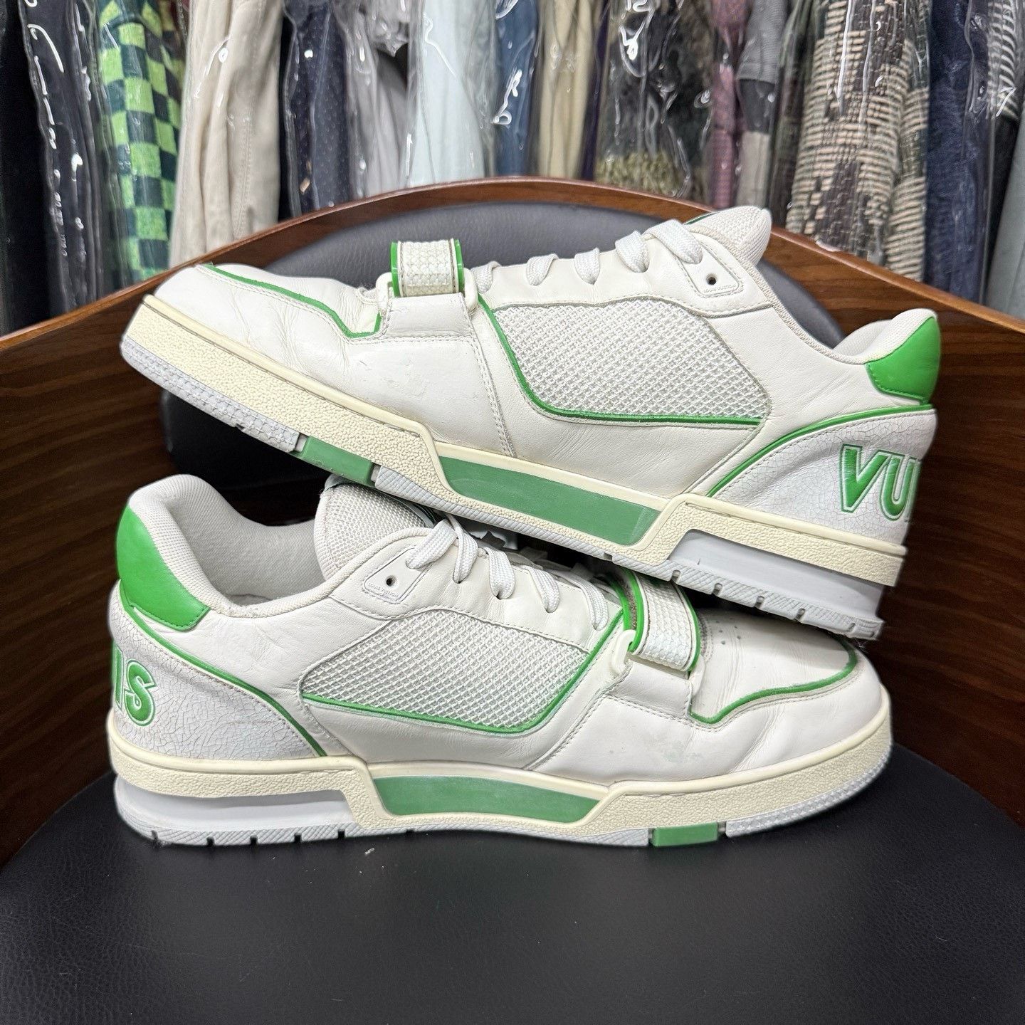 Louis Vuitton Louis Vuitton Training Green Lowtop Sneakers 43.5 Men Size US 10.5 / EU 43-44 - 7 Thumbnail