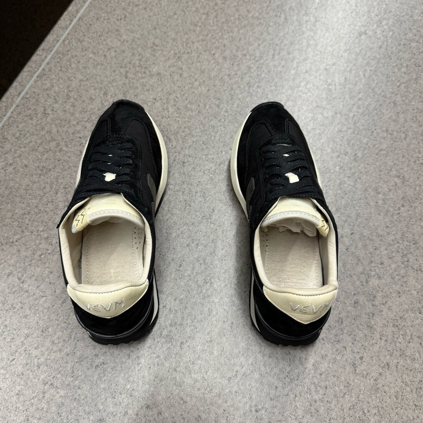 Visvim Visvim Running Black Lowtop Sneakers 9 Men Size US 9 / EU 42 - 8 Thumbnail