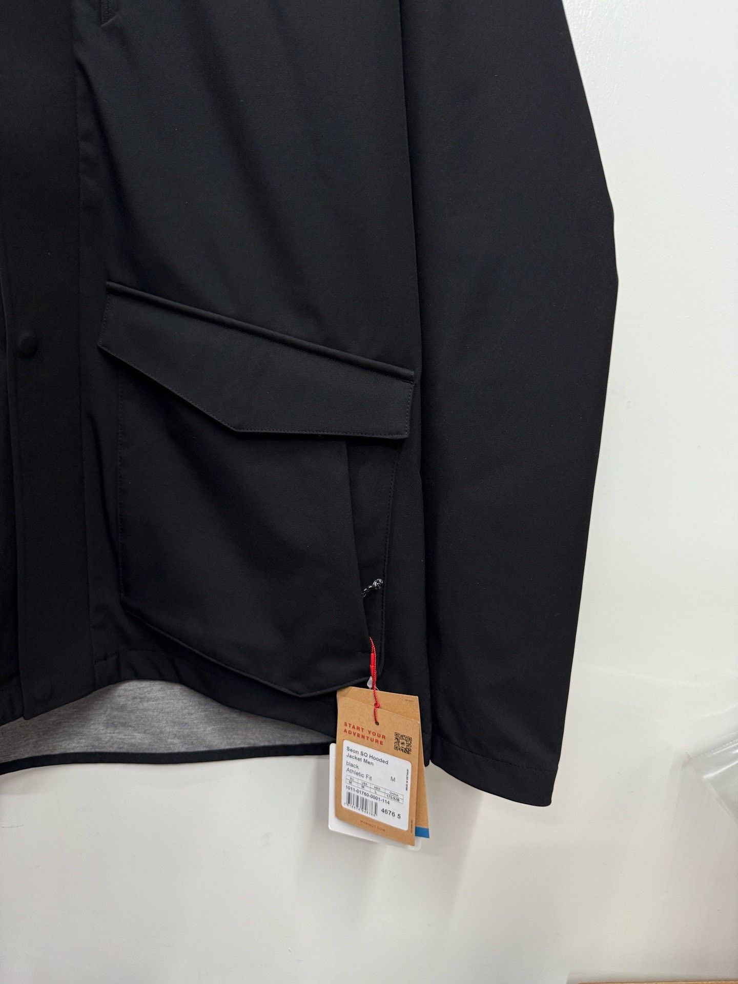 Other Waterproof Black Light Jacket M Men Size US M / EU 48-50 / 2 - 3 Thumbnail
