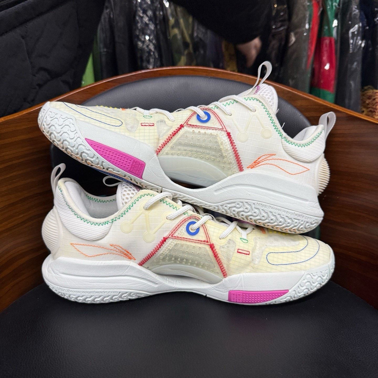 Li-Ning Li-Ning White Lowtop Sneakers 43 Men Size US 10 / EU 43 - 7 Thumbnail
